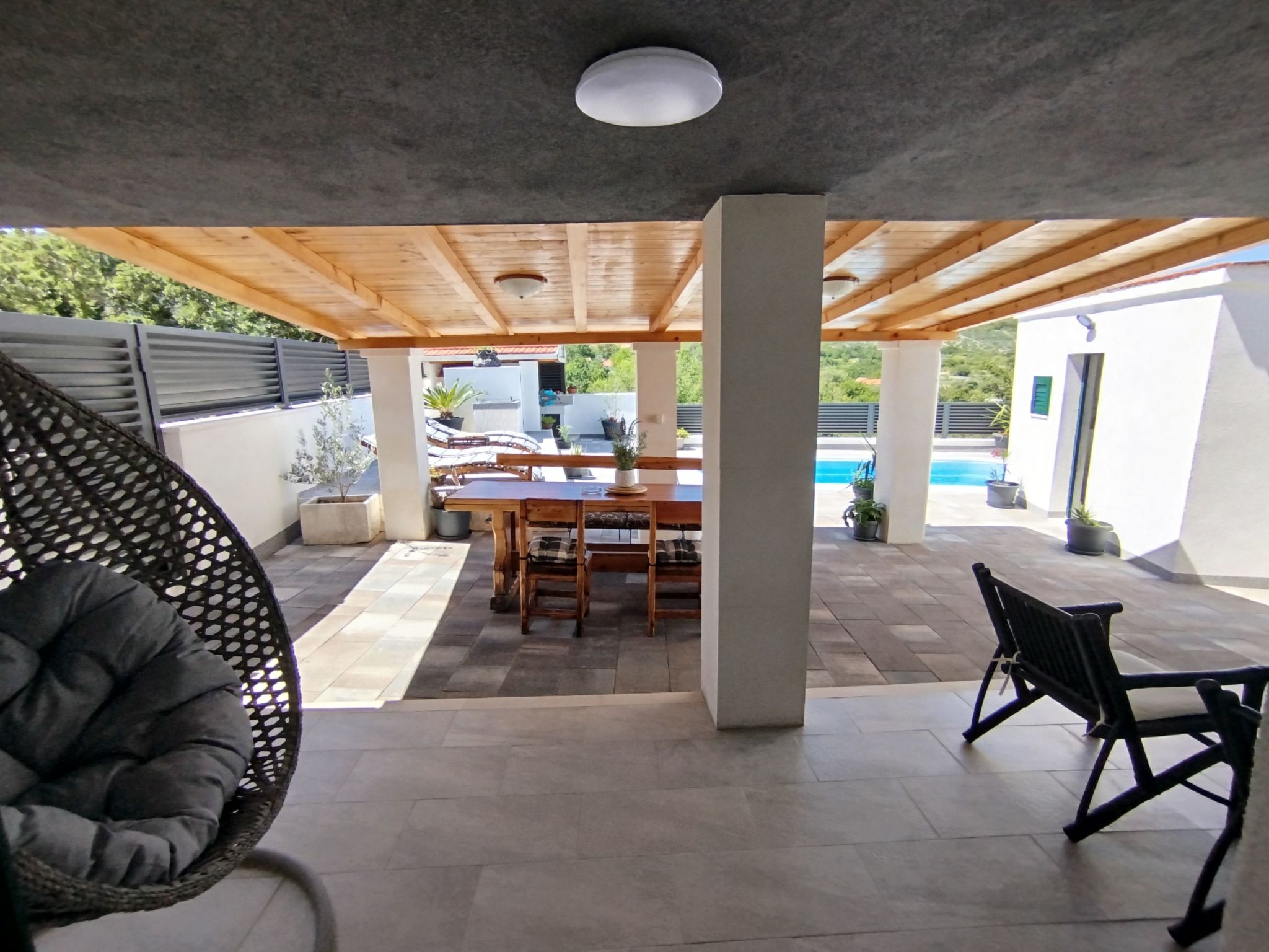 "Ferienhaus Luce" - privater Pool-Drinnen