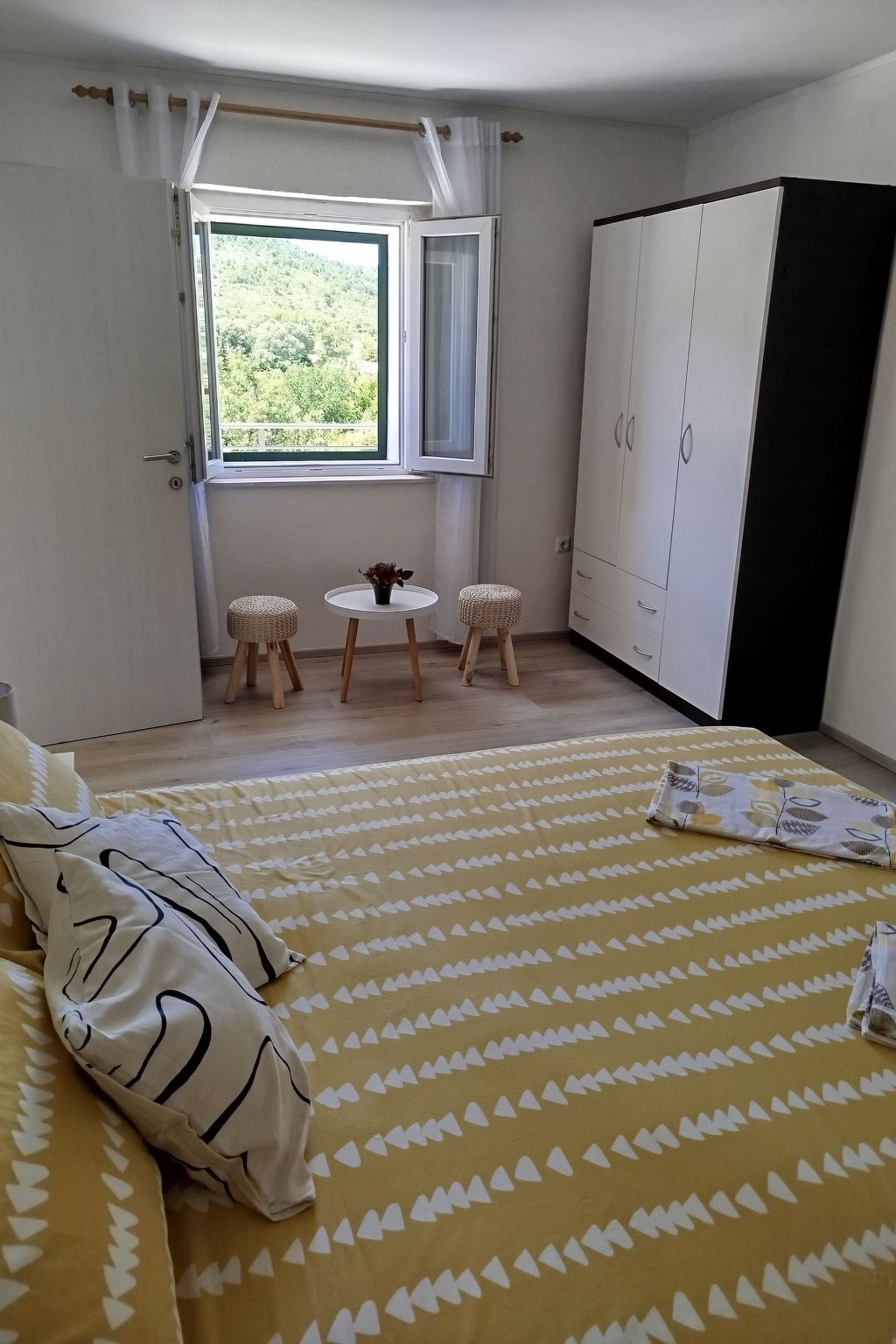 "Ferienhaus Luce" - privater Pool-Drinnen