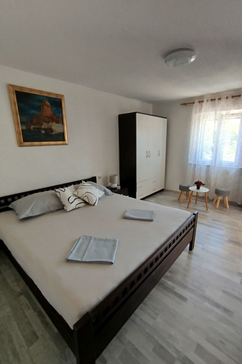 "Ferienhaus Luce" - privater Pool-Drinnen