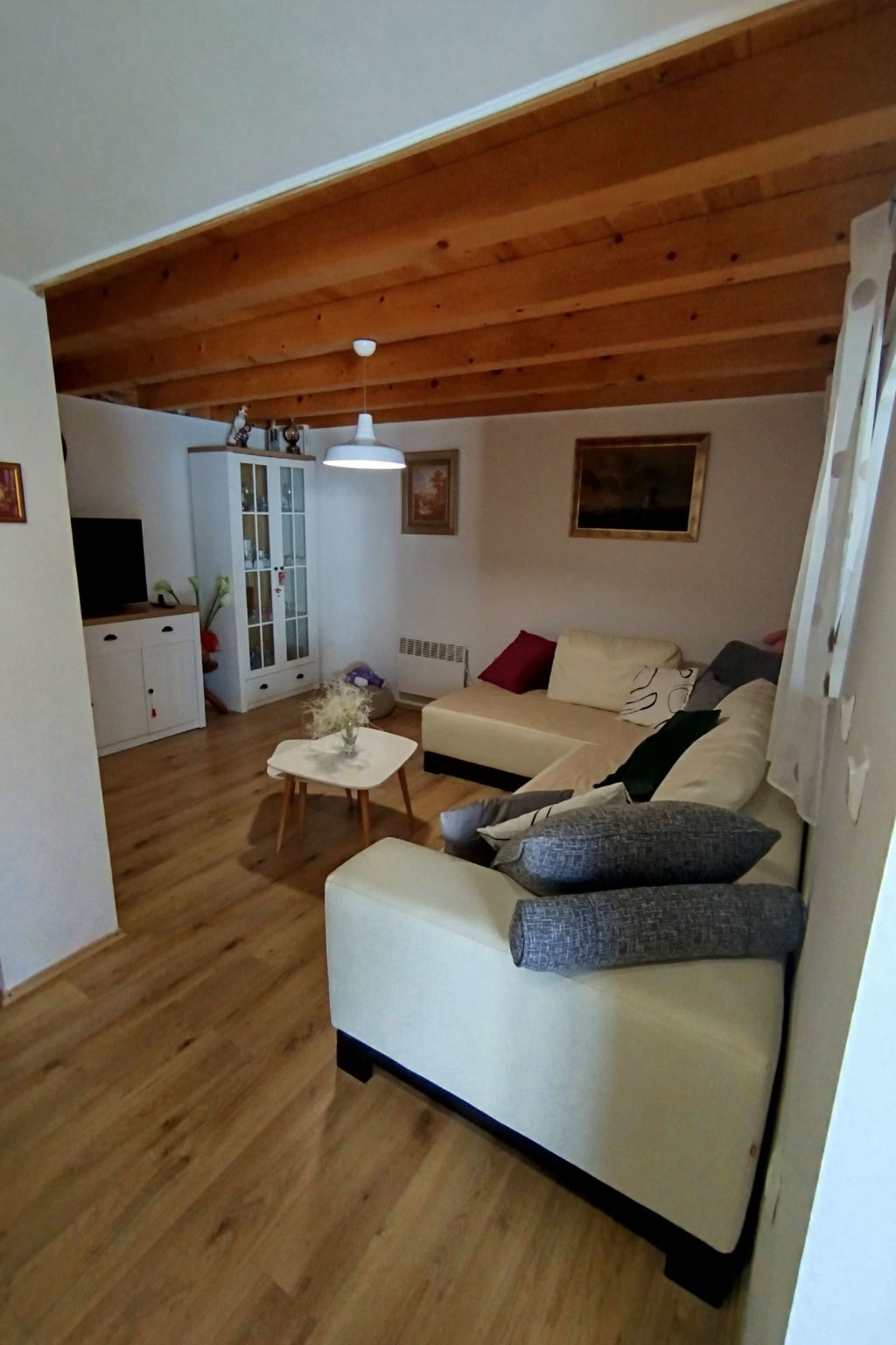 "Ferienhaus Luce" - privater Pool-Drinnen