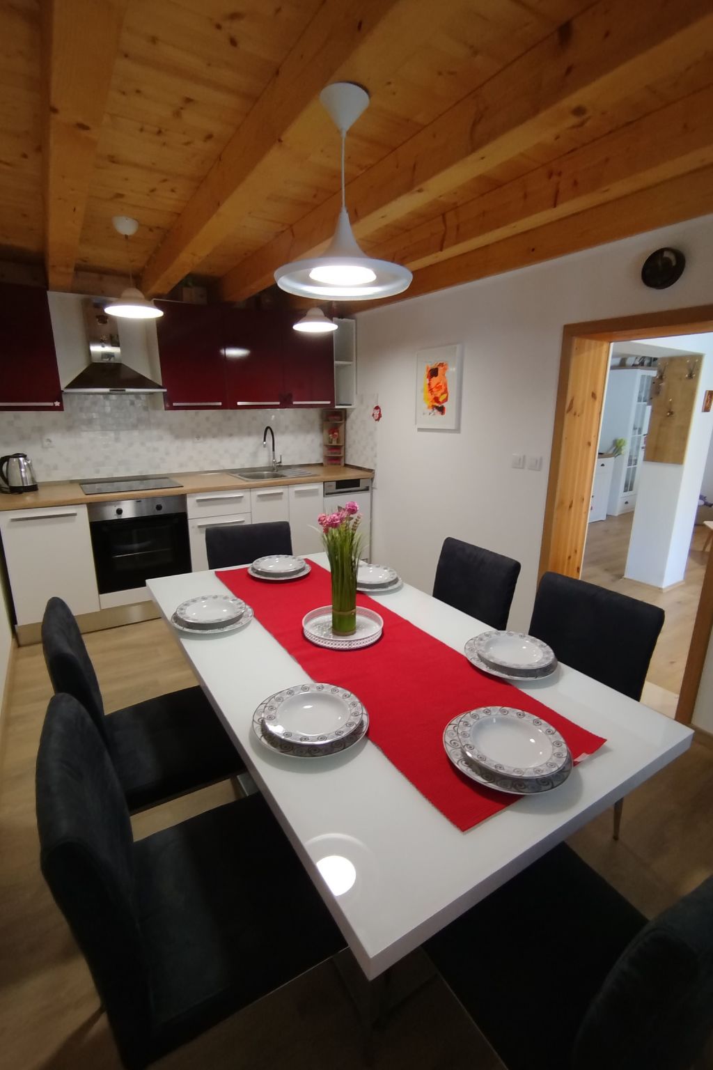 "Ferienhaus Luce" - privater Pool-Drinnen