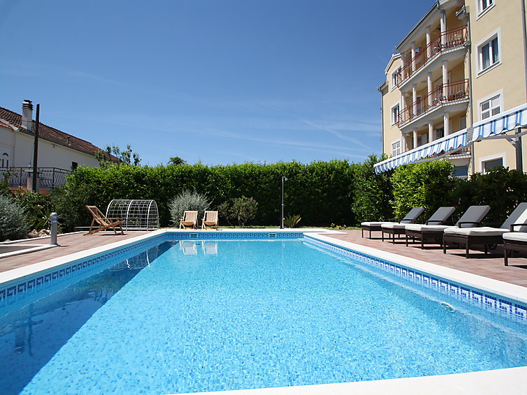 Search and Stay, undefined in undefined. Gallery position 2