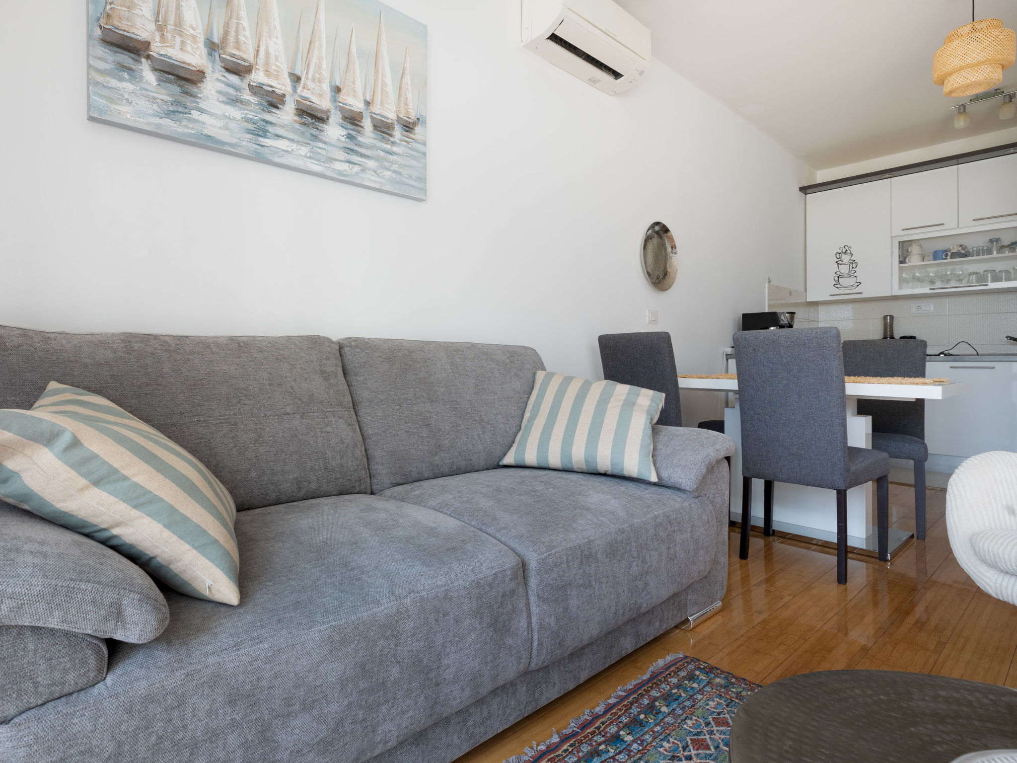 Sole - Modern appartement aan zee met zwembad, 1 km van strand Trogir - foto 9