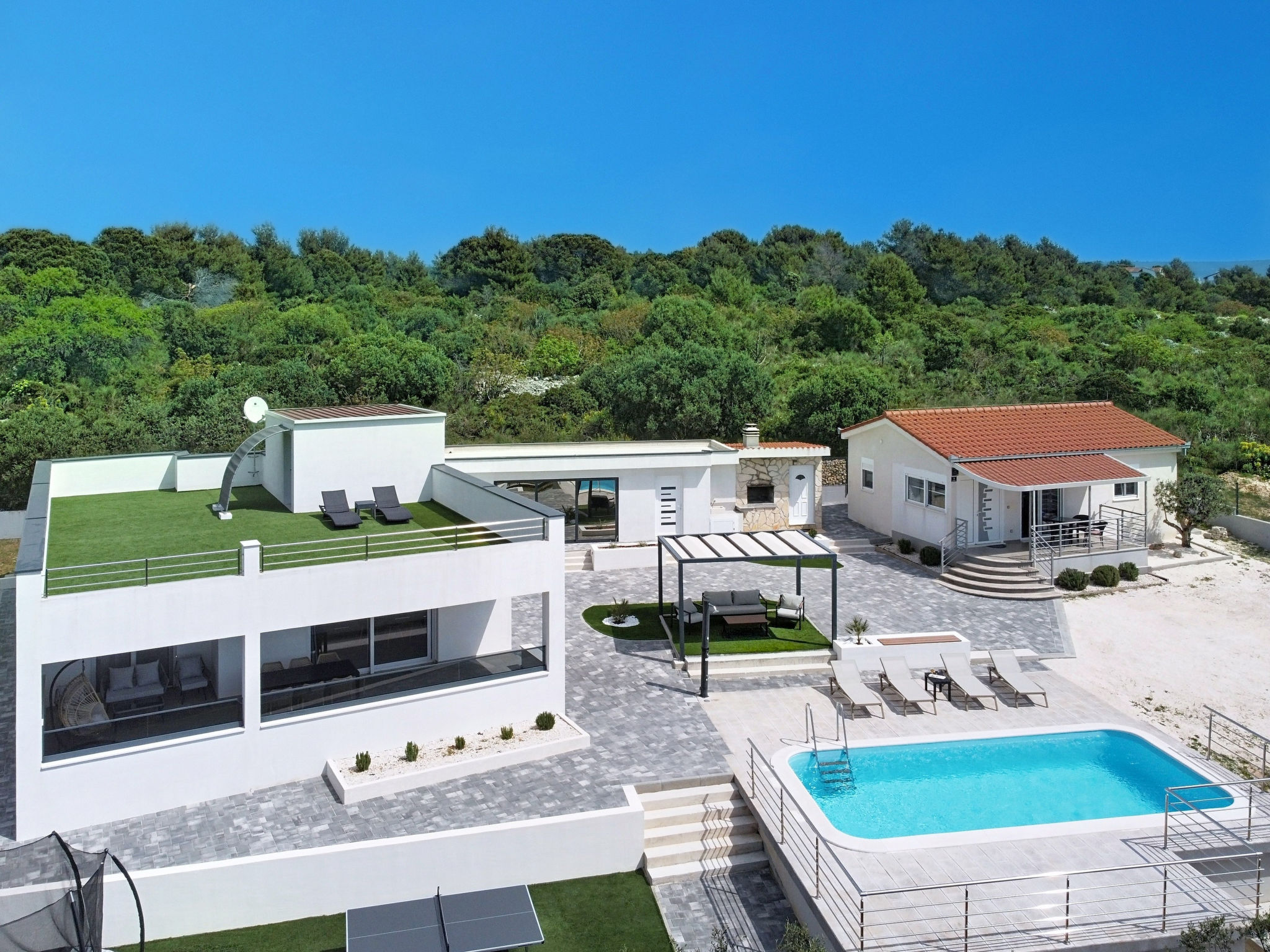 Ria with heated pool - Buiten