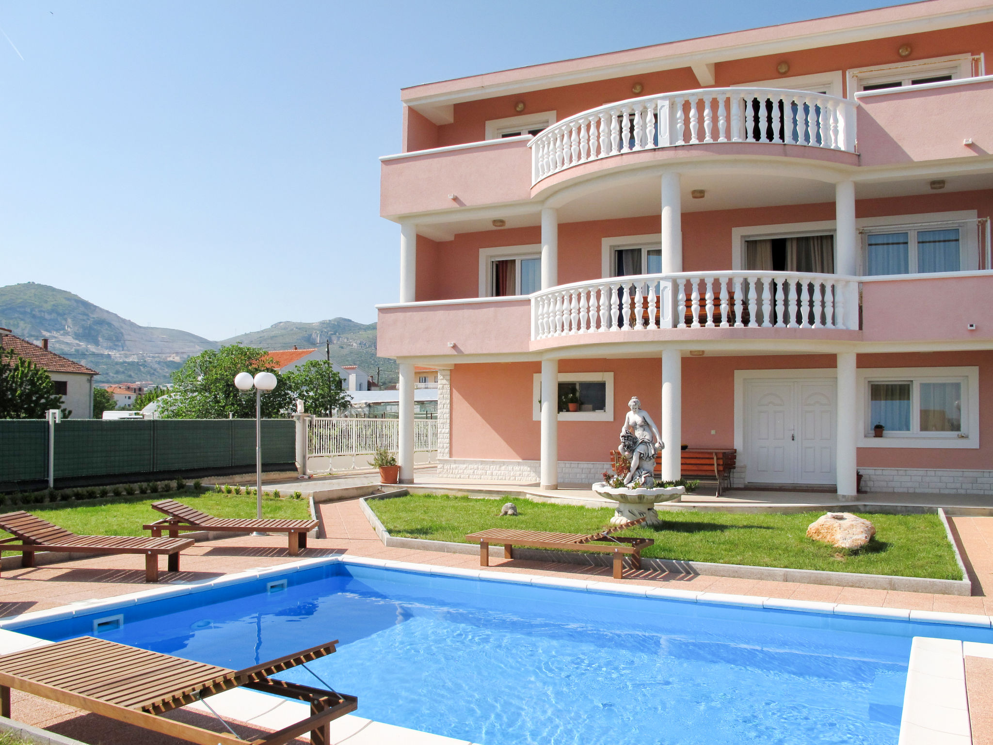 Villa Saba — Pool Outdoor (3 of 25)