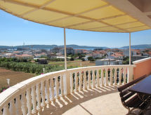 Villa Saba: Luxe appartement aan zee met zwembad in Trogir, Kroatië - thumbnail 2