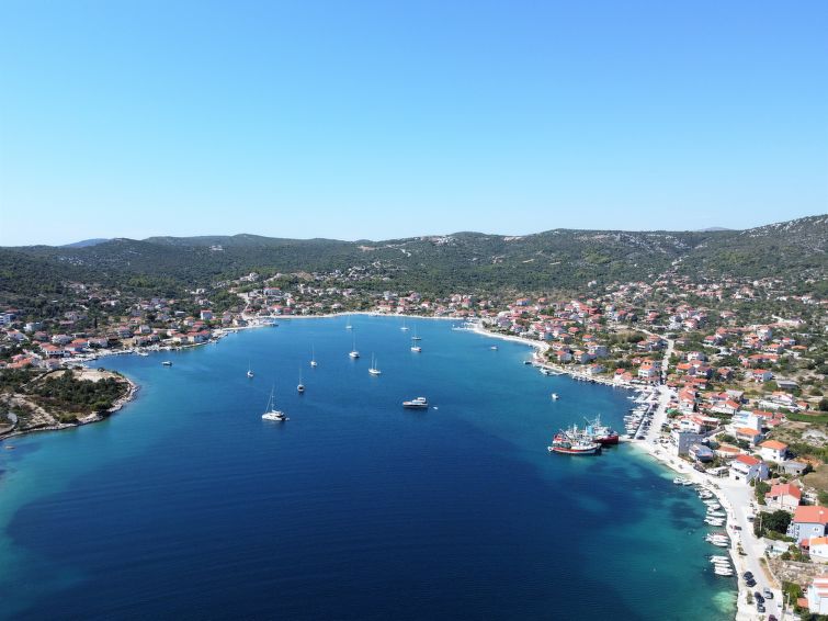 Search and Stay destination Vinišće, Splitsko-dalmatinska županija - Croatia from AU$ 105. Filip Jakov