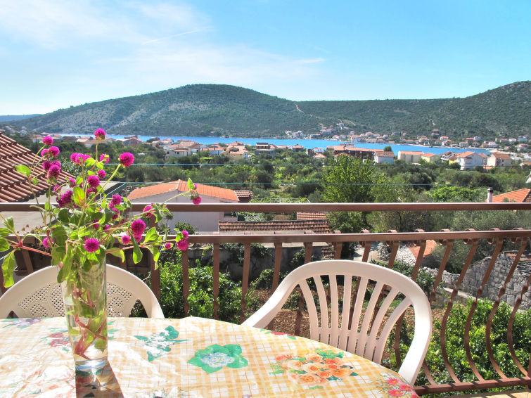 Search and Stay destination Vinišće, Splitsko-dalmatinska županija - Croatia from AU$ 105. Filip Jakov