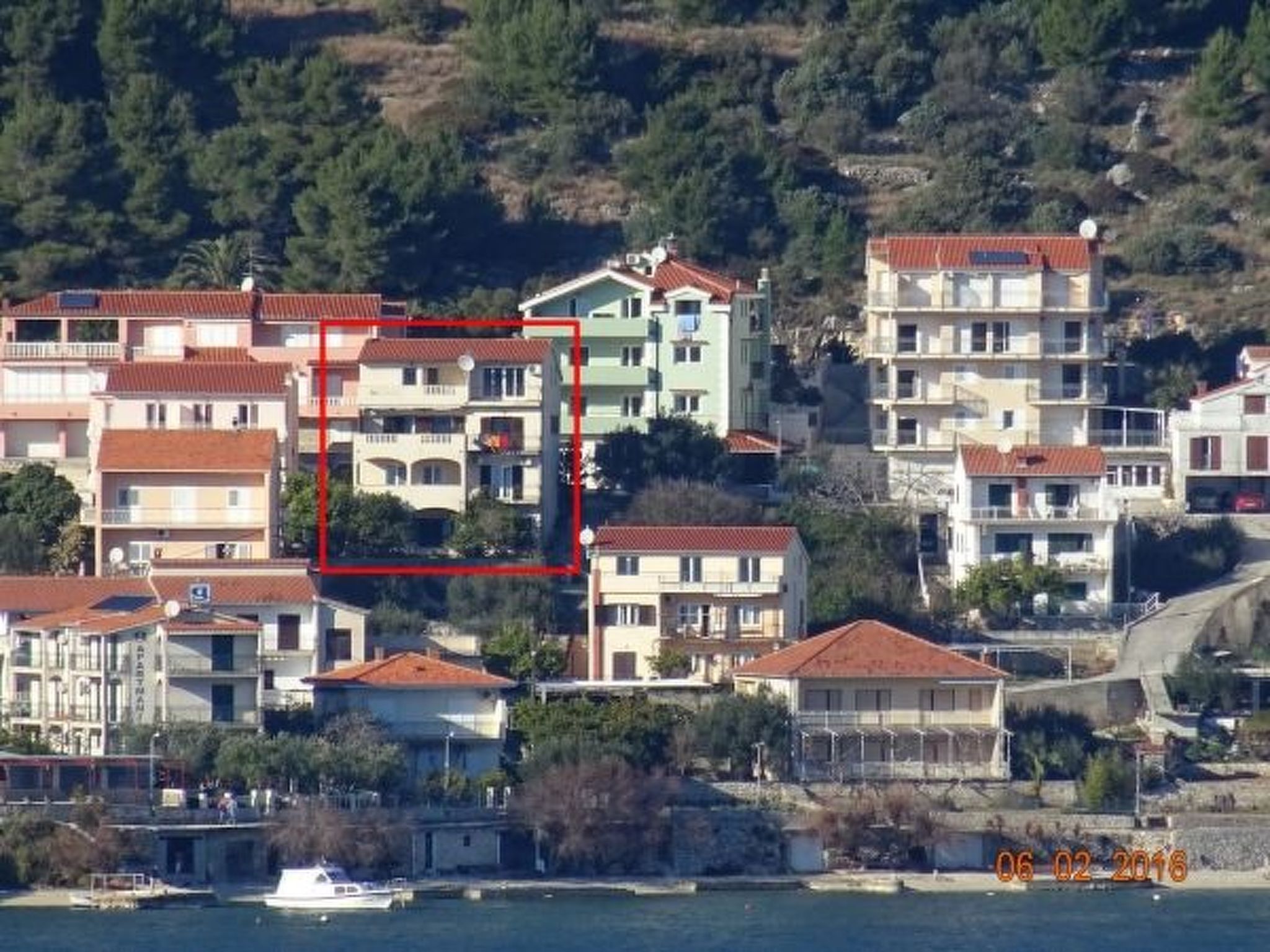 Strandnahe Ferienwohnung Jure mit großer Terrasse-Drinnen