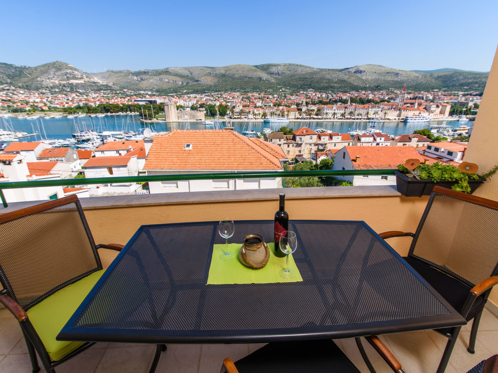 Wohnung mit Blick auf das Wasser