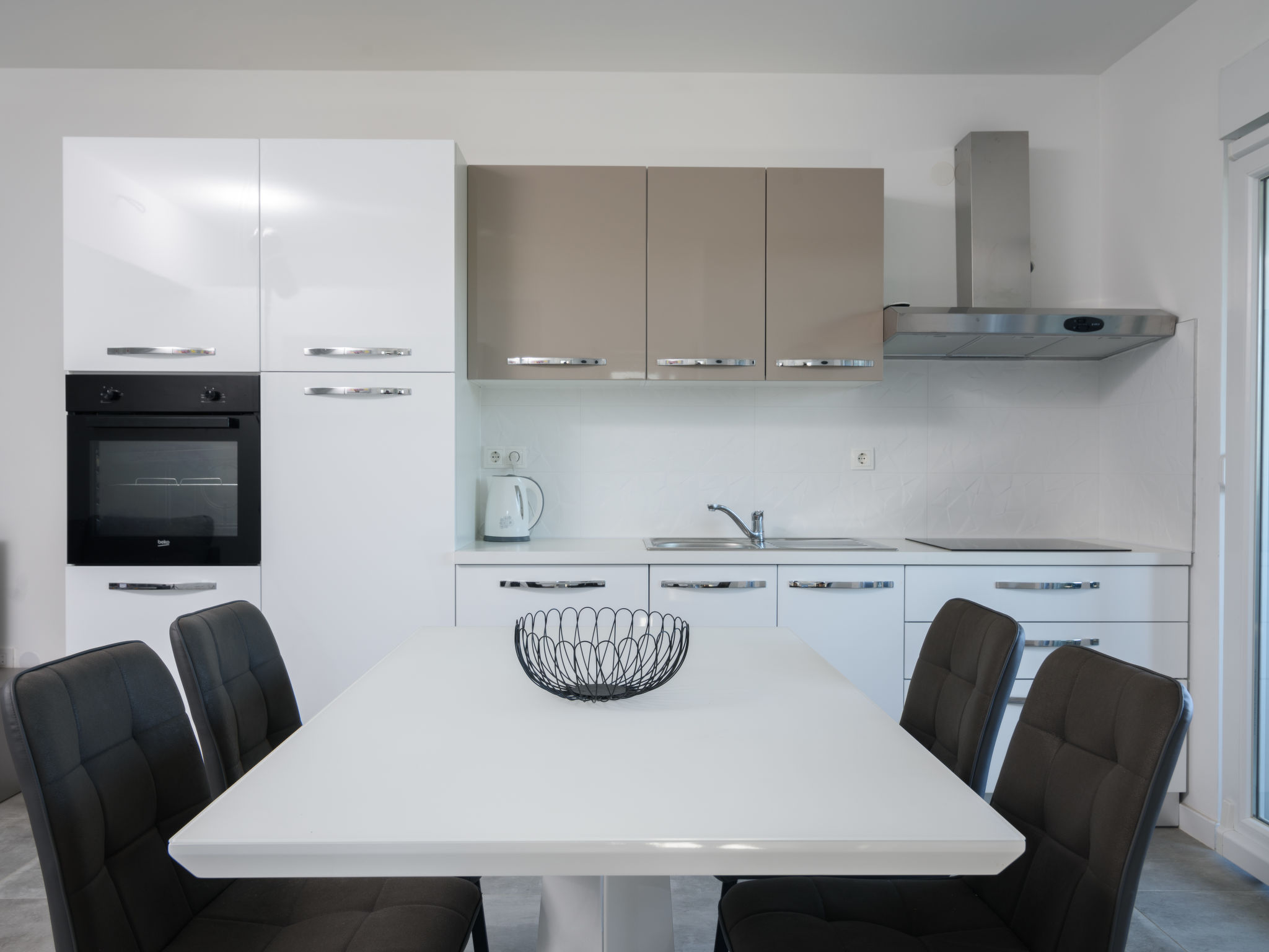 Appartement Franka – Cuisine et coin repas, photo 10 sur 18