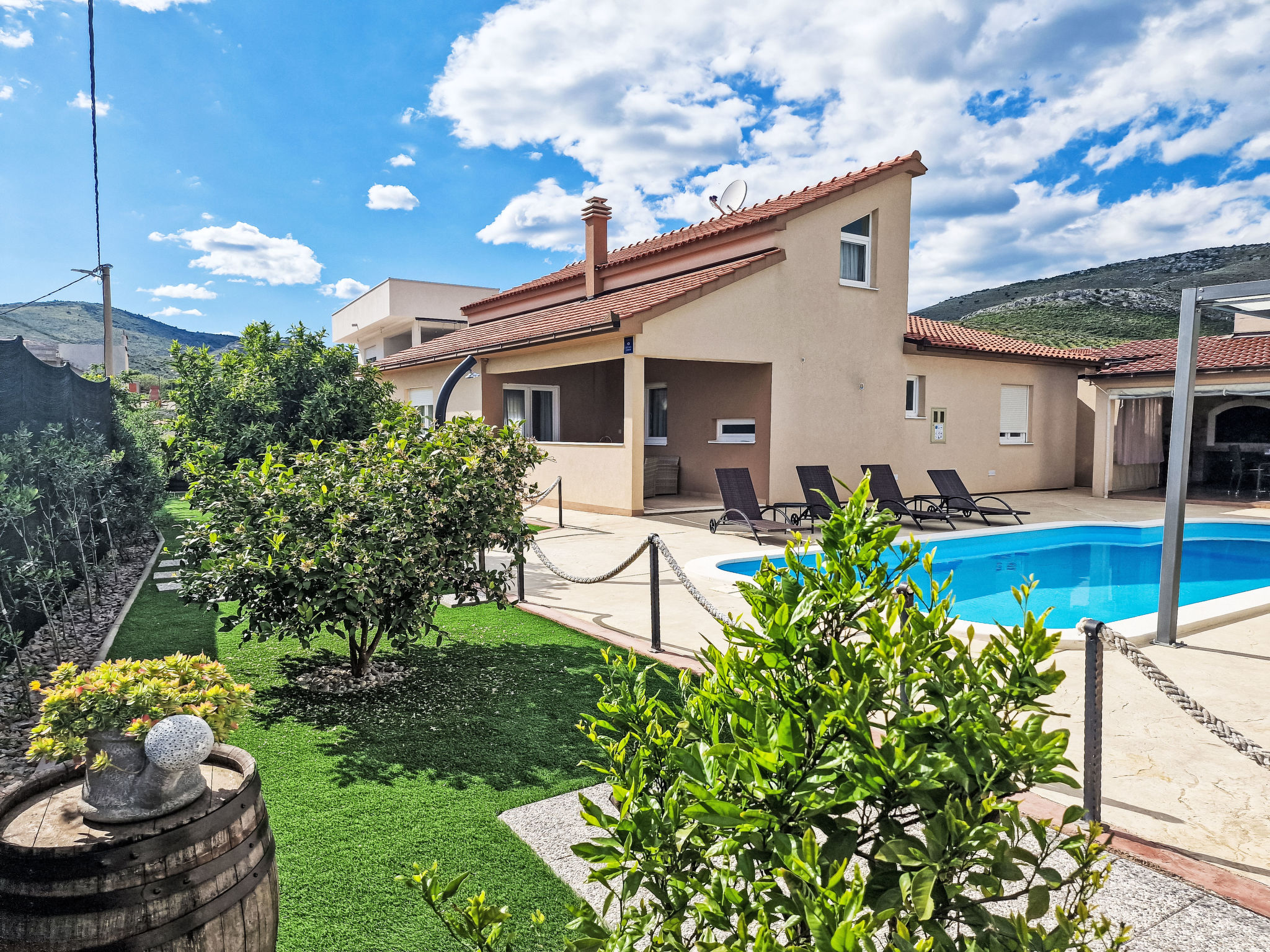 Vakantiehuis met privé zwembad in Trogir (Kroatië) voor 8 personen