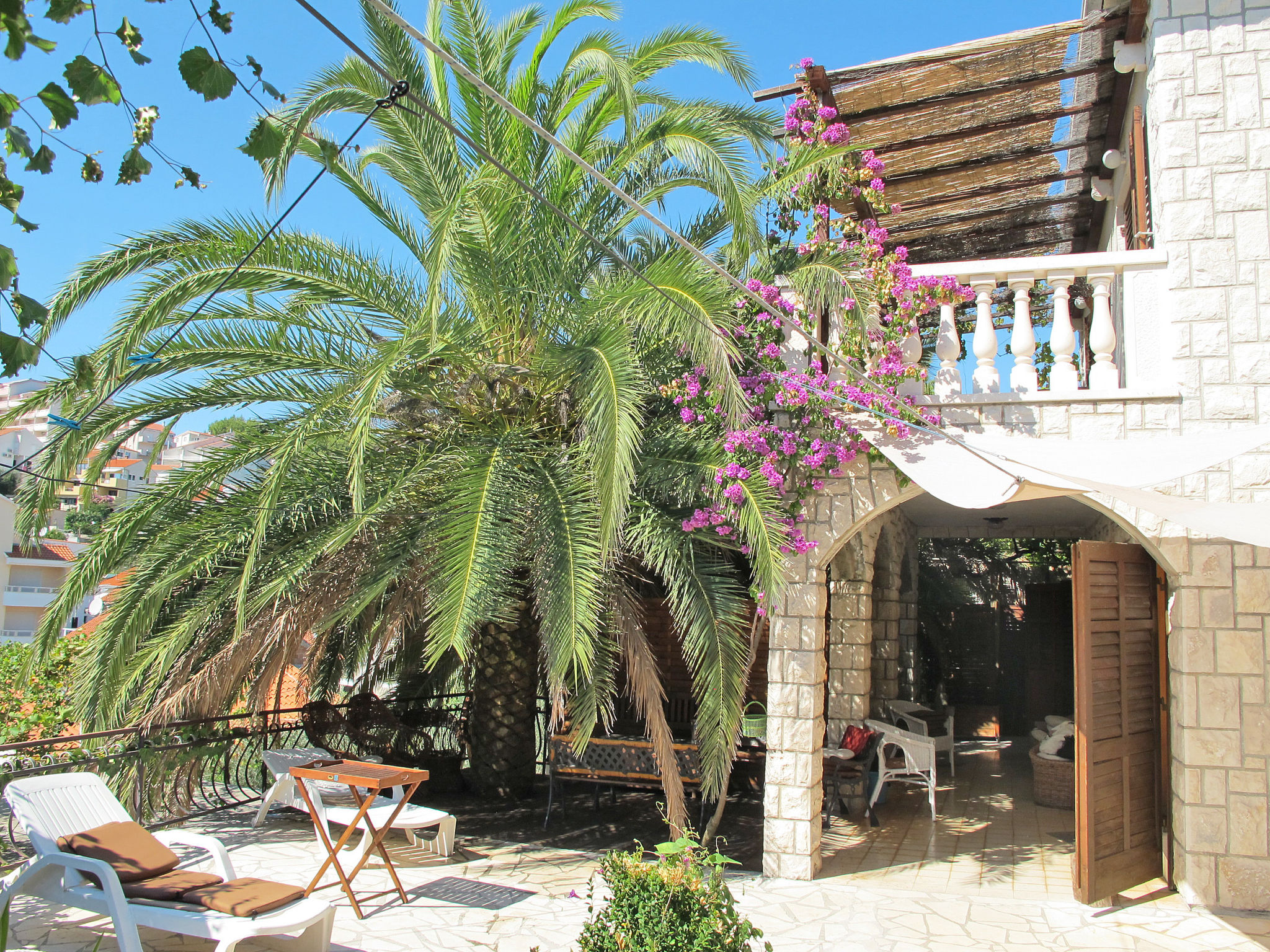 Maja — Terrace (4 of 22)