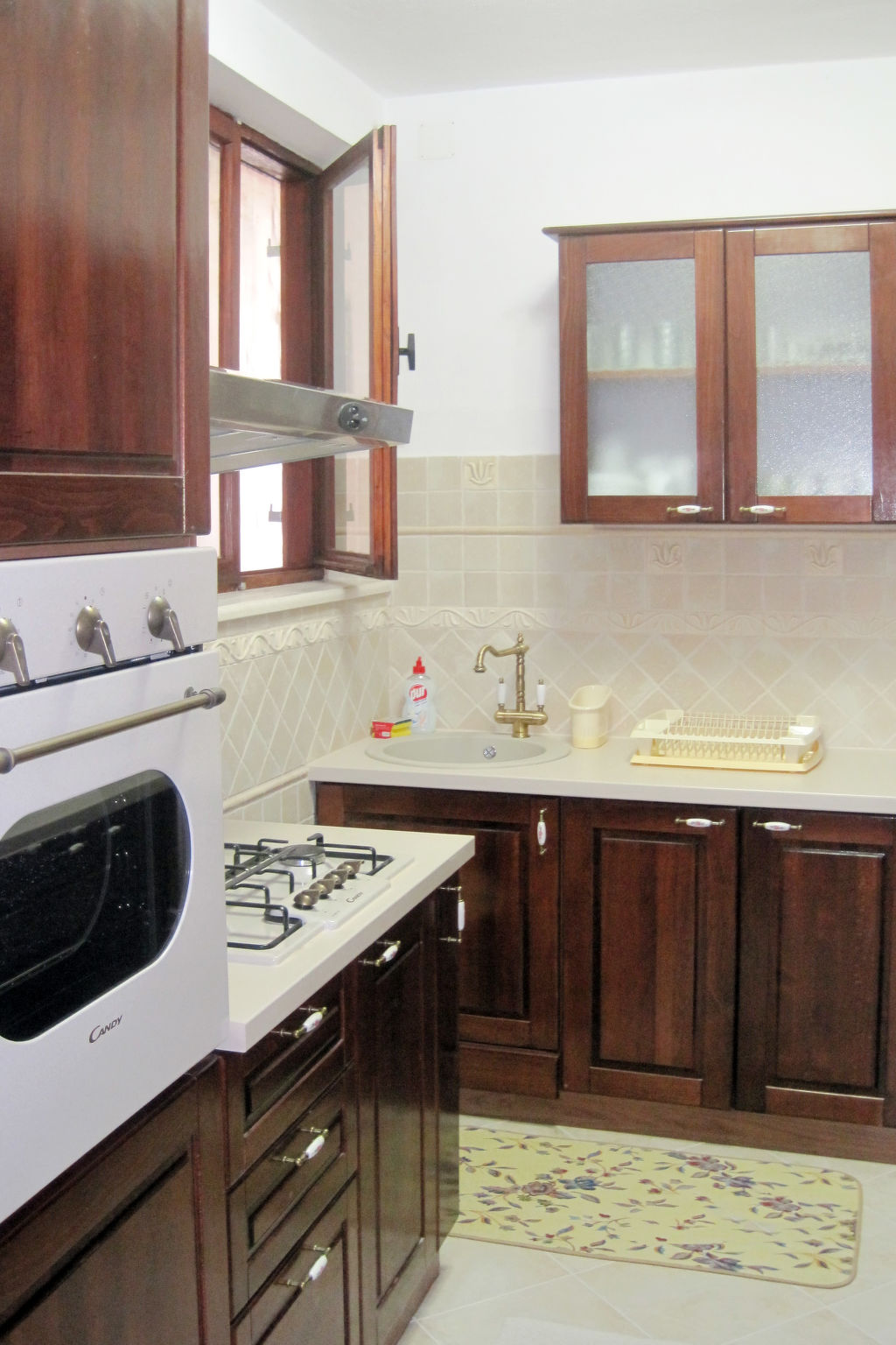 Maison Maja – Cuisine et coin repas, photo 14 sur 22
