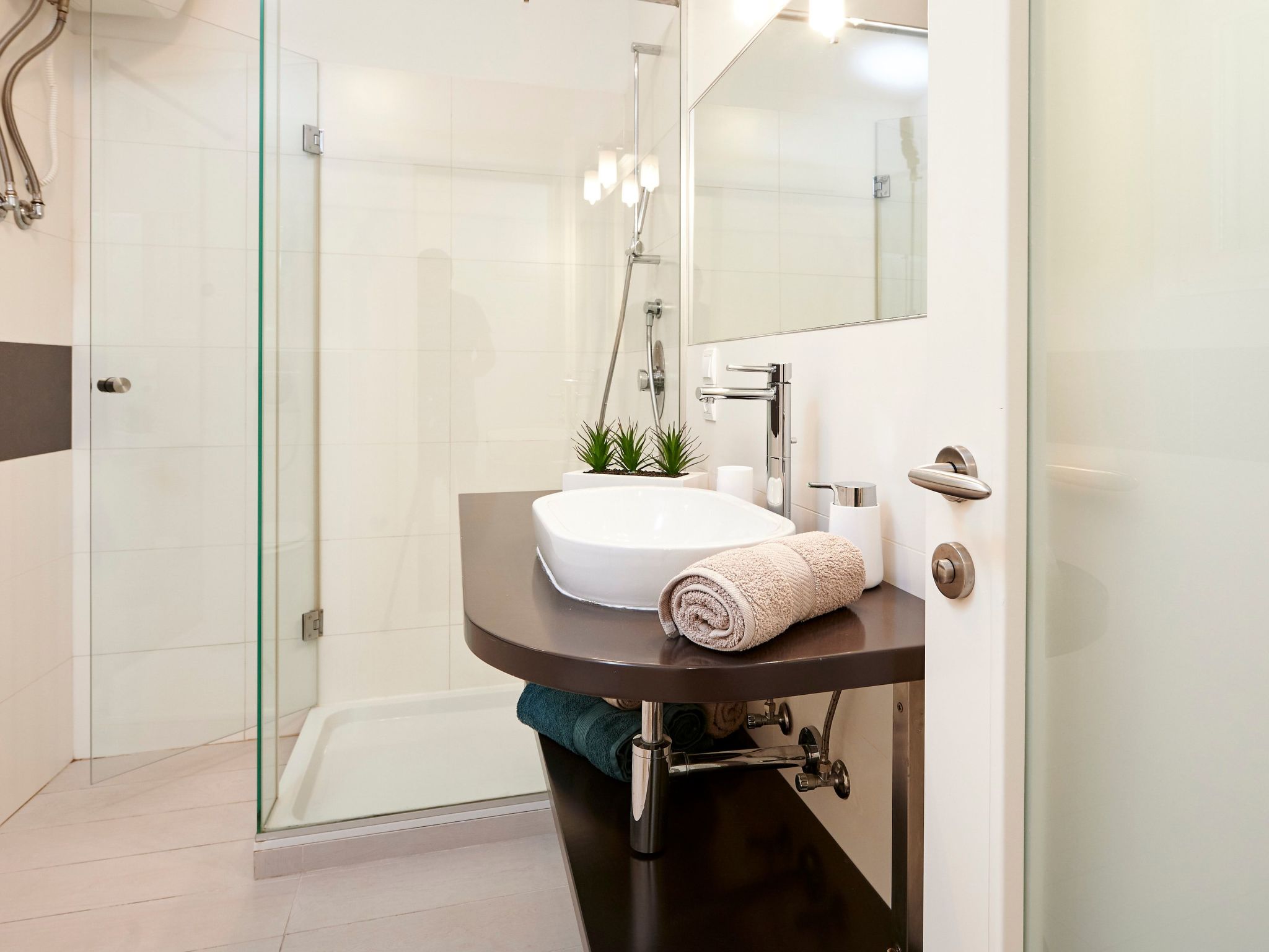 "Gea" mit Wi-Fi-Image-tags.info