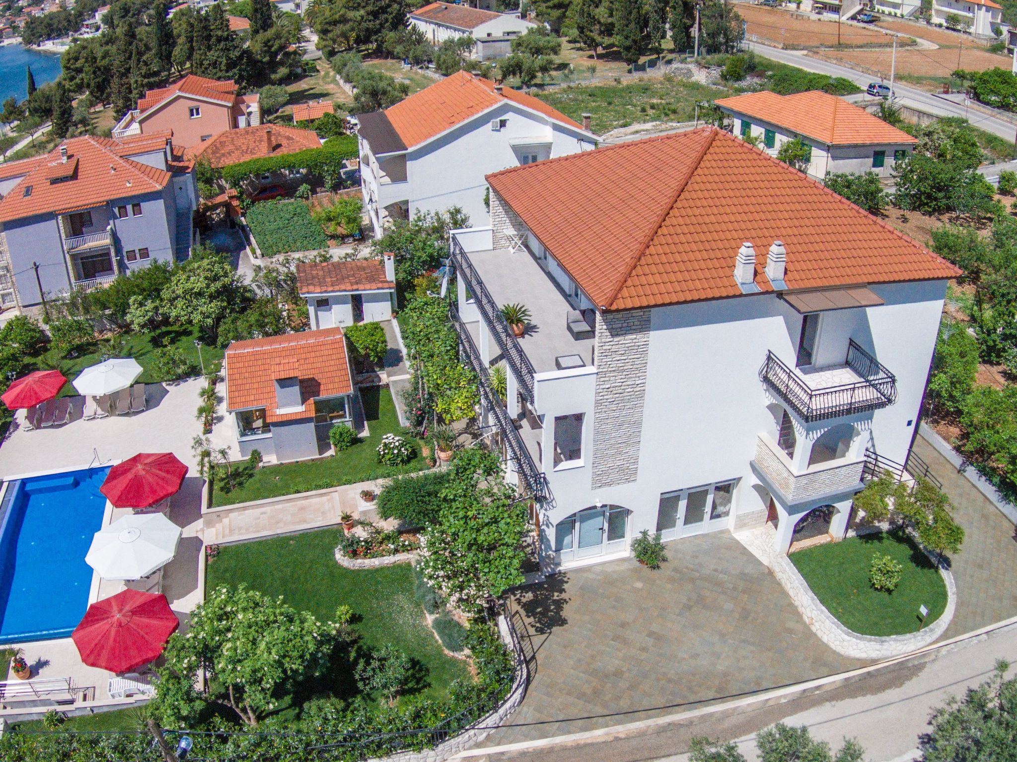 Appartement mit großem Balkon