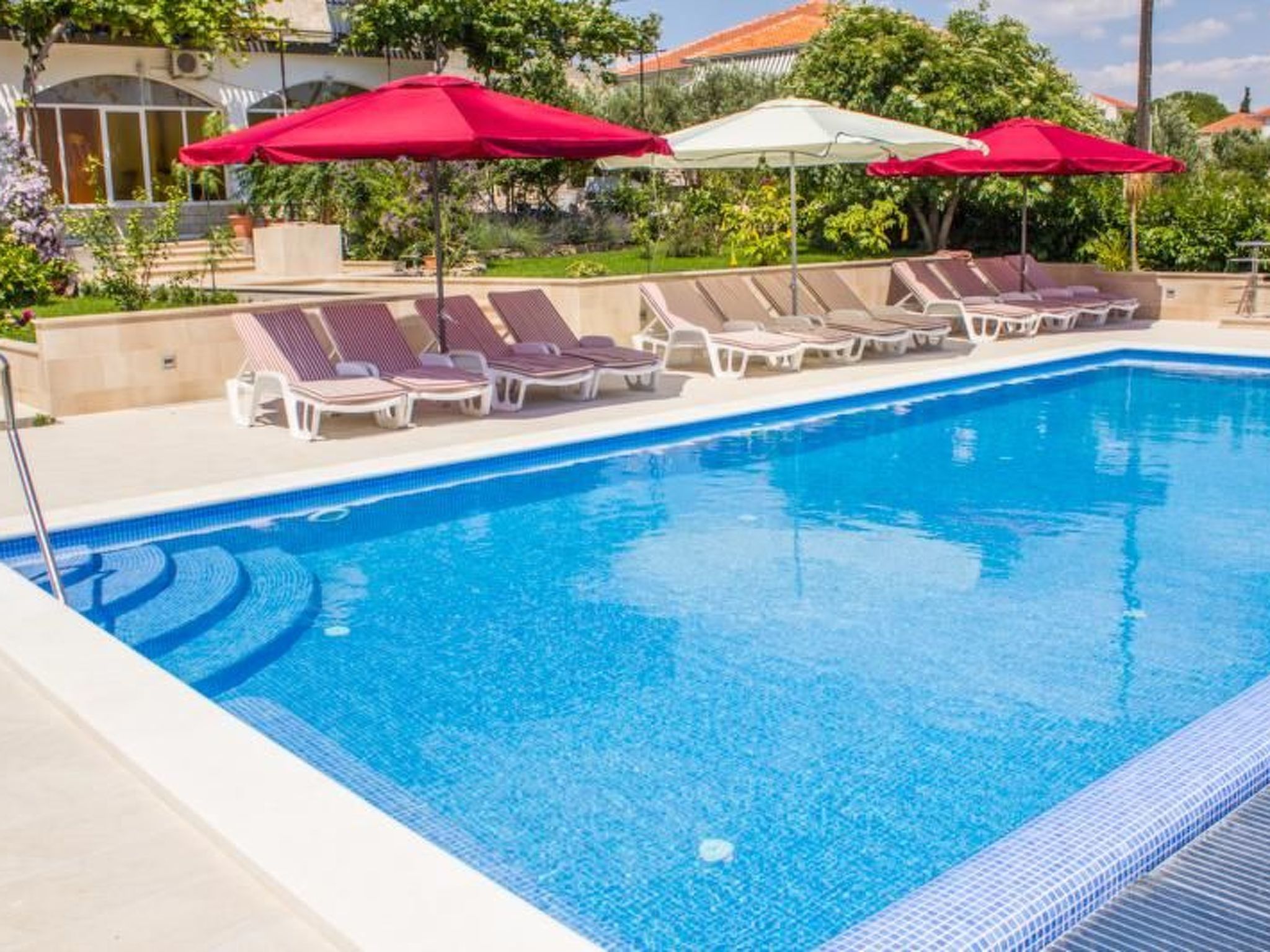 Appartement mit großem Balkon