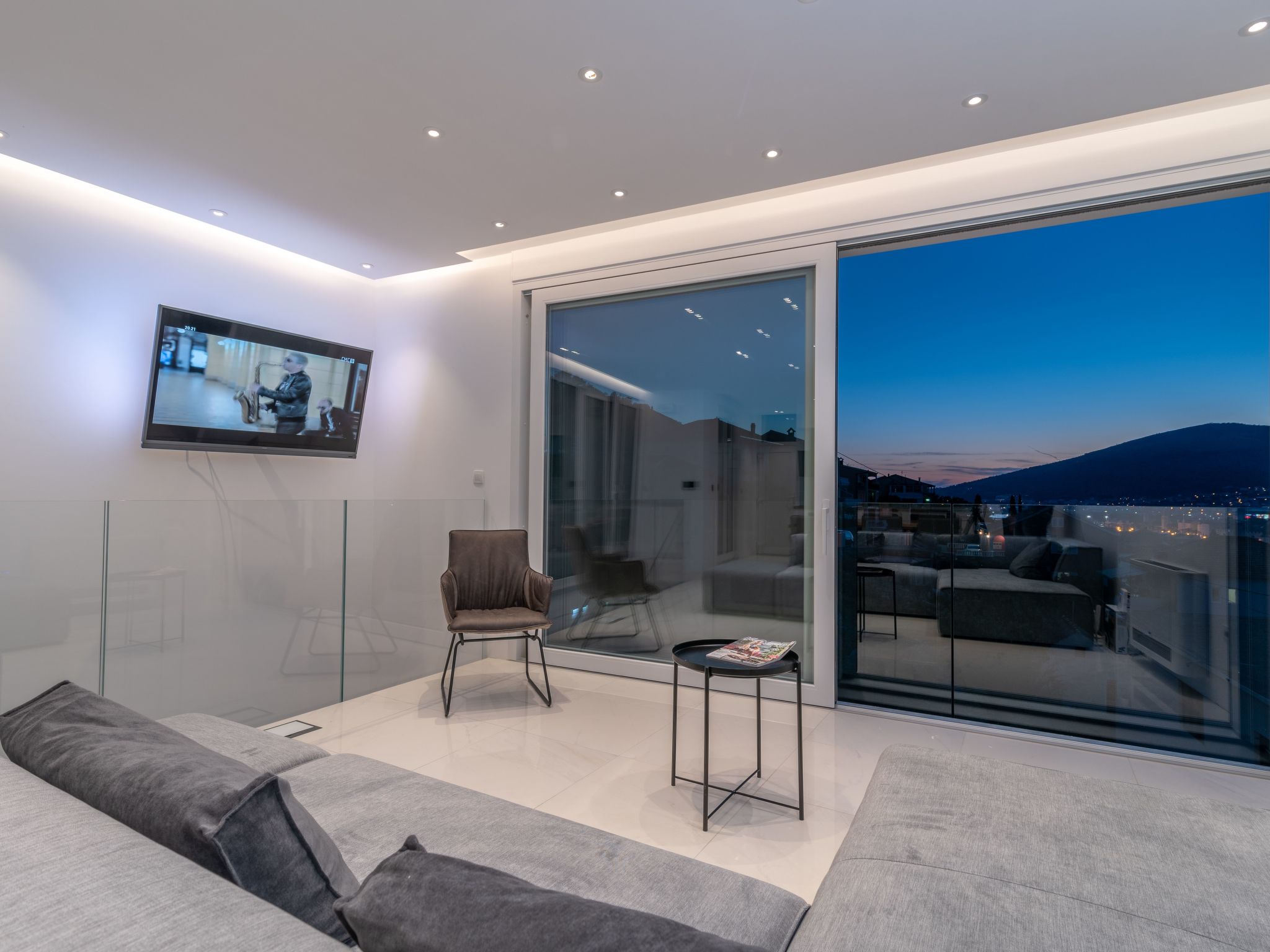 Luxuriöse Ferienvilla mit privatem Pool-Binnen