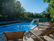 Vrijstaande villa Labin met privézwembad, 11 km van strand bij Trogir - thumbnail 3