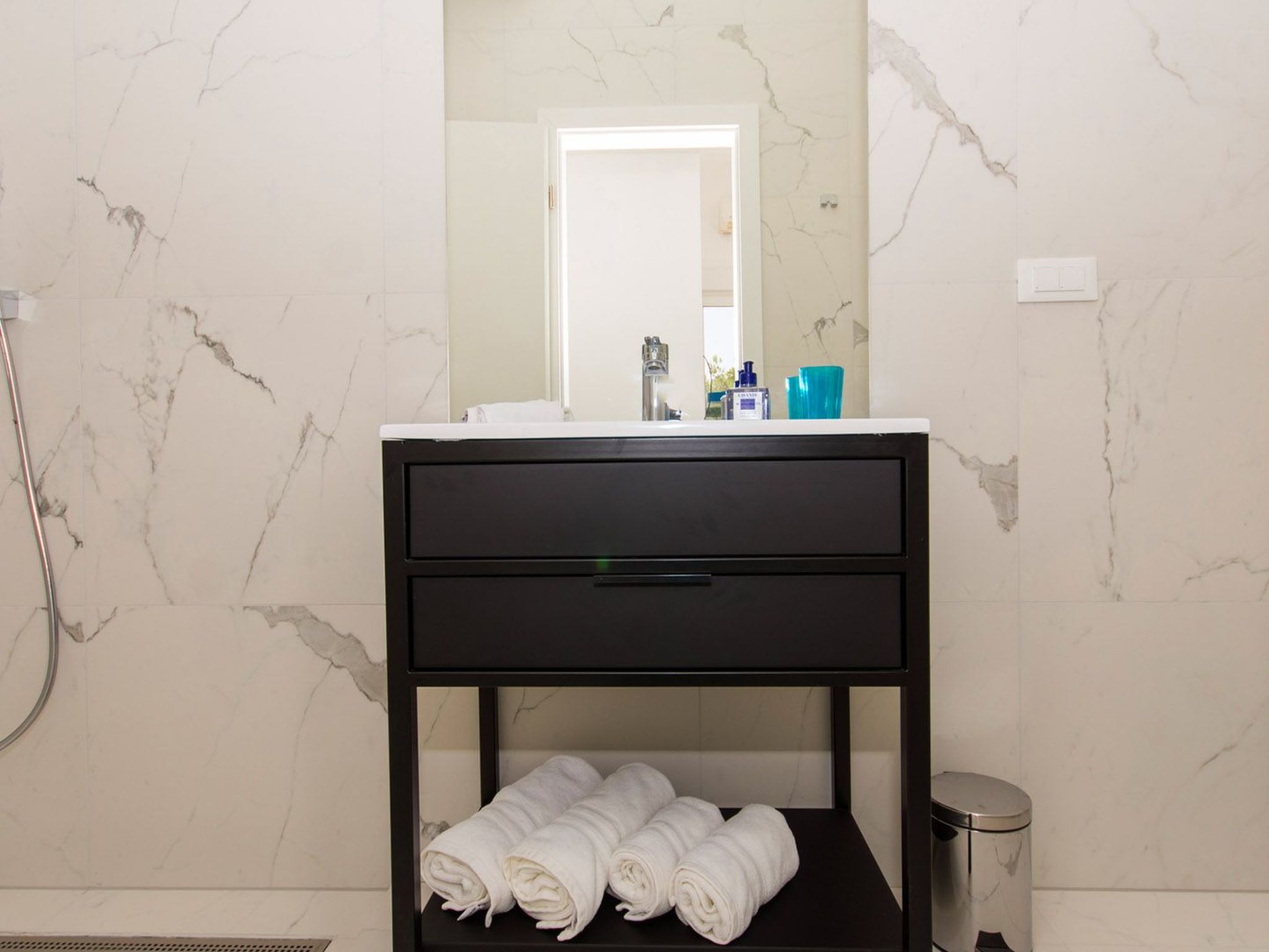 "White Sky" direkt am Strand-Binnen