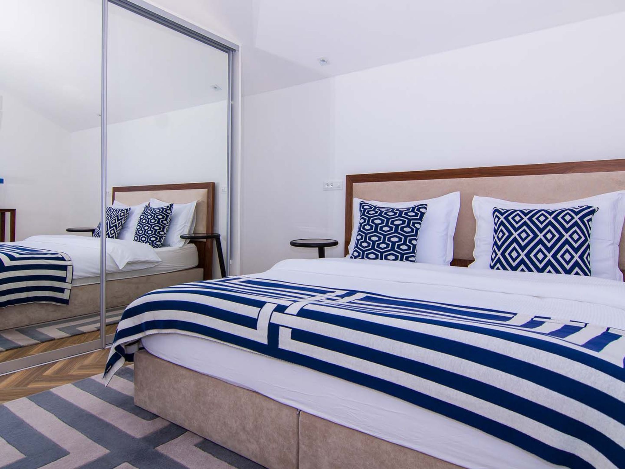 "White Sky" direkt am Strand-Image-tags.info