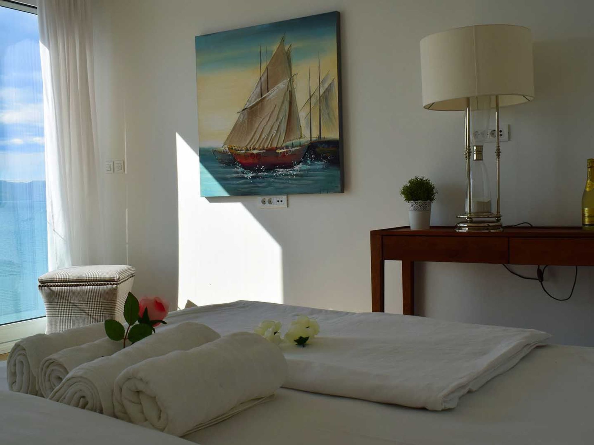 Luxuriöse Ferienvilla am Strand Luna Azzurra-Dedans