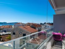 Moderne duplexwoning Lana op 1 km van zee in Trogir - thumbnail 3