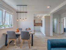 Stilvolle Wohnung Breeze mit Balkon mit Meerblick