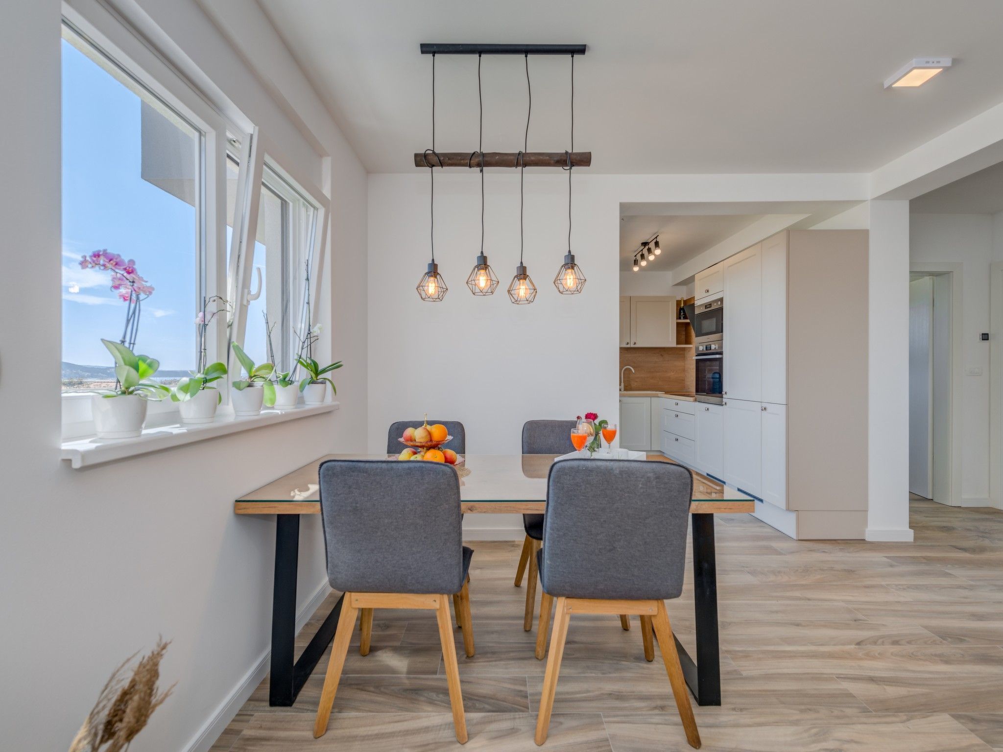 Stilvolle Wohnung Breeze mit Balkon mit Meerblick