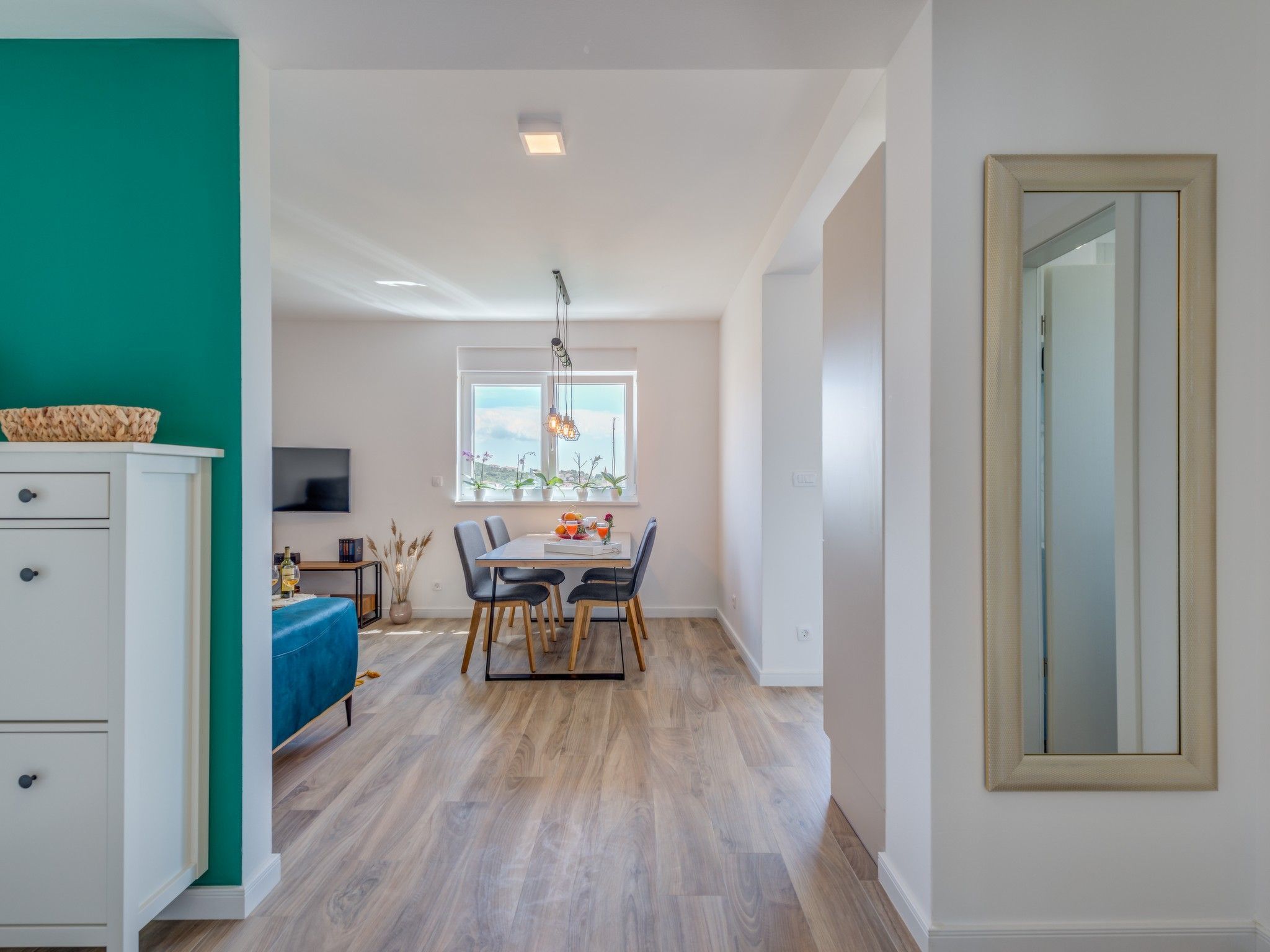 Stilvolle Wohnung Breeze mit Balkon mit Meerblick-Image-tags.info