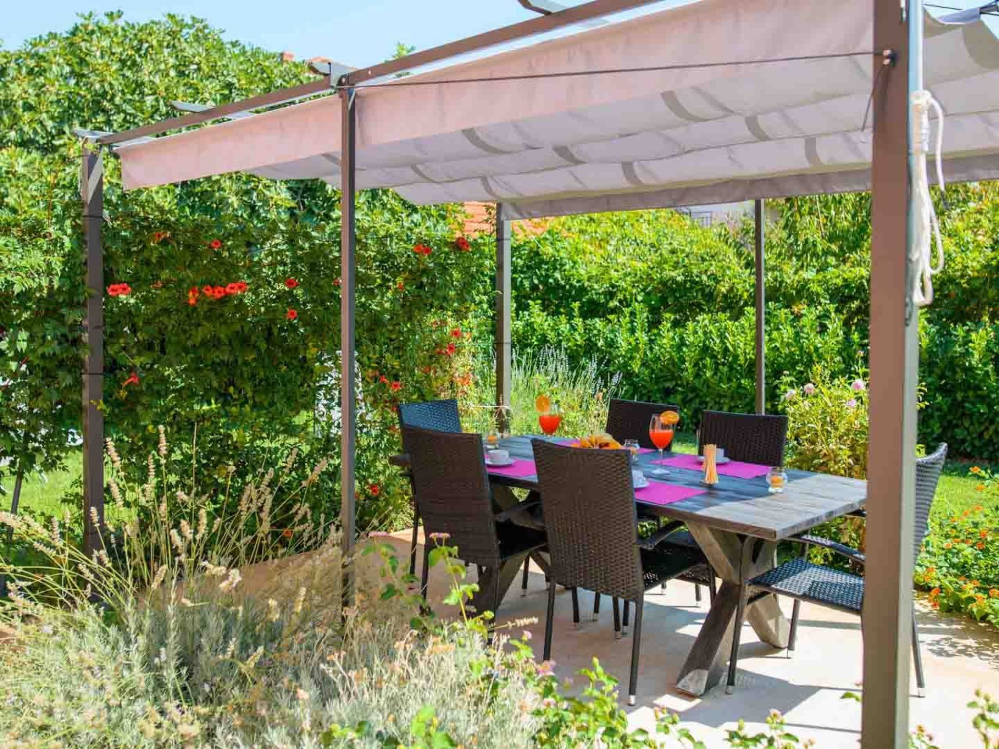 Charmantes Ferienhaus Amelie - EOS CROATIA-Image-tags.info