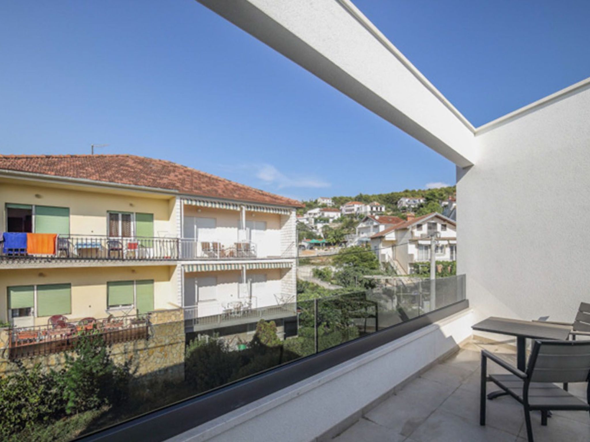 Luxusvilla Viola mit Pool, Sauna und Fitnessraum-Drinnen