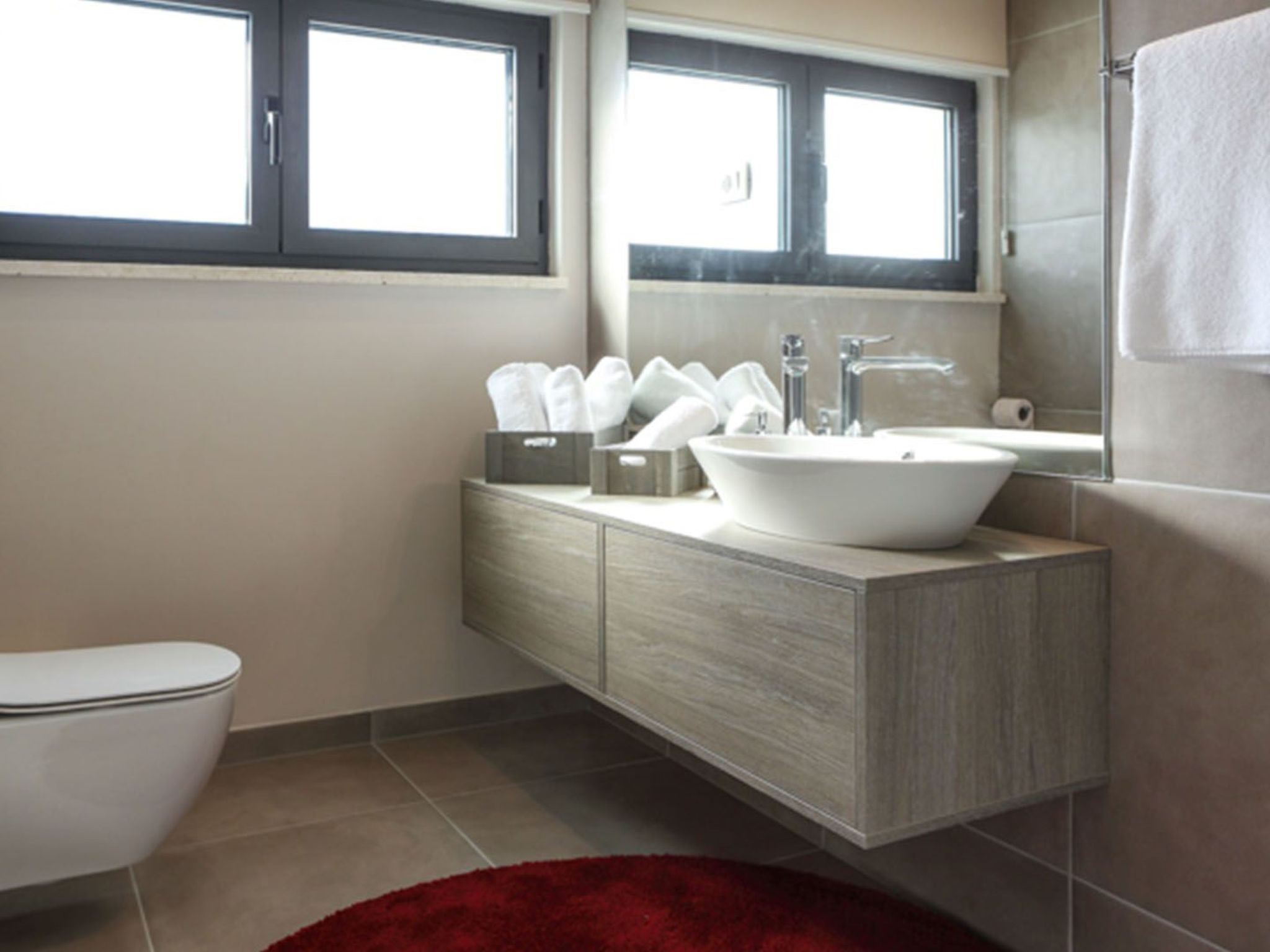 Luxusvilla Viola mit Pool, Sauna und Fitnessraum-Drinnen