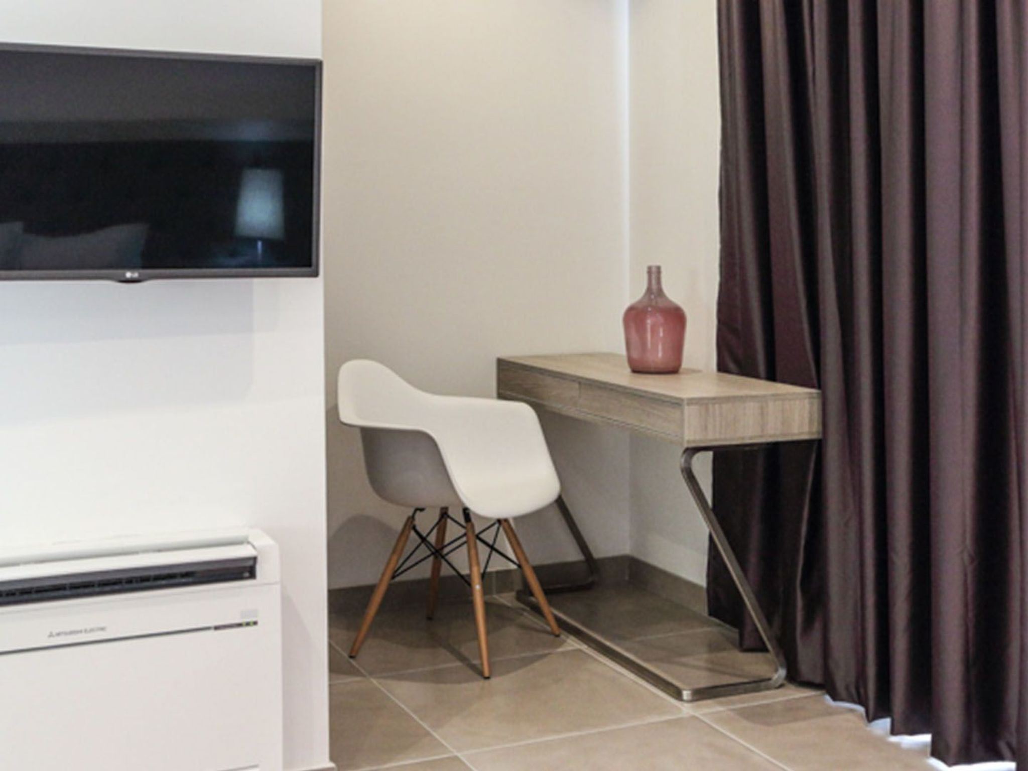 Luxusvilla Viola mit Pool, Sauna und Fitnessraum-Drinnen