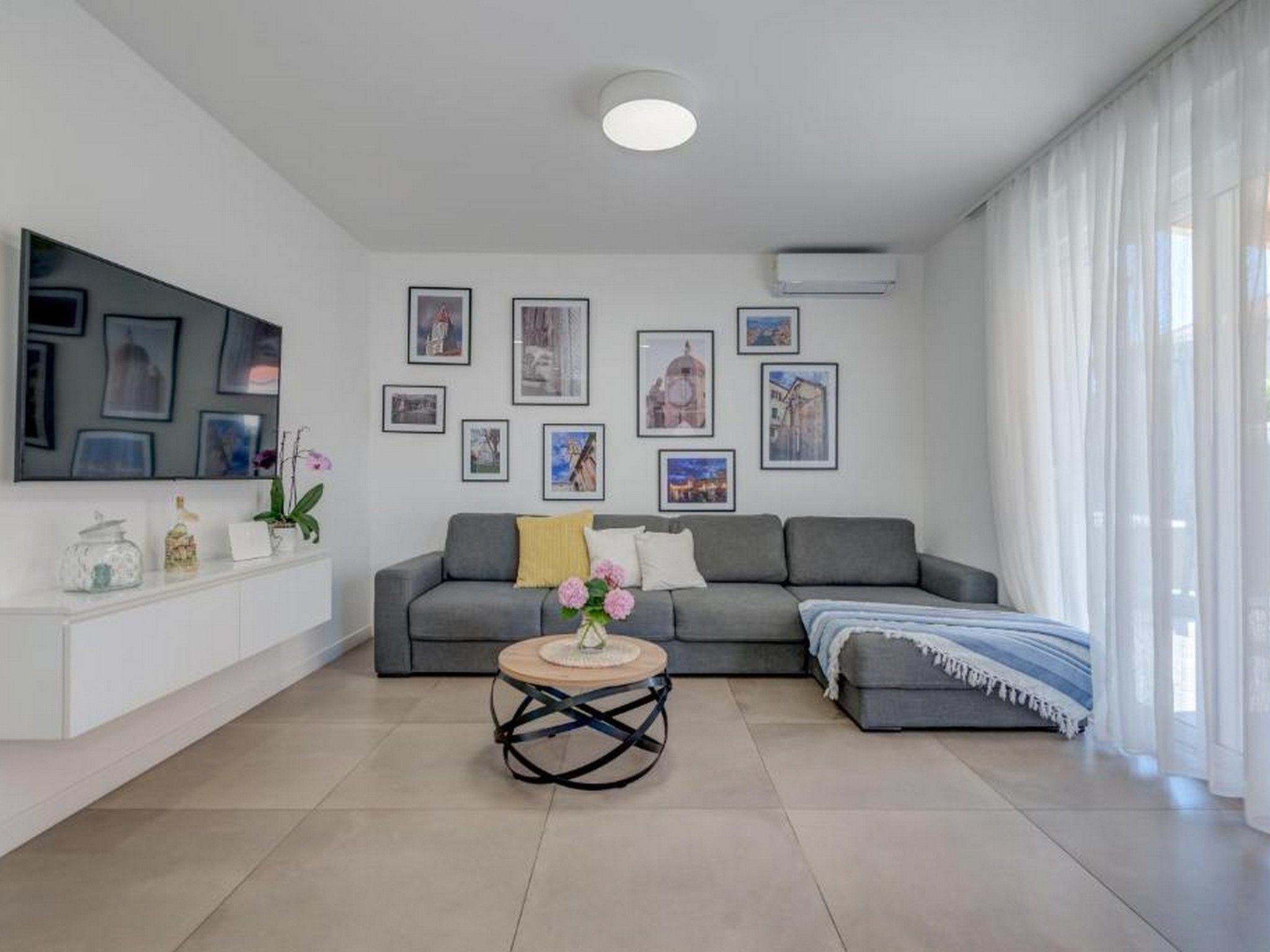 Stilvolle Wohnung Sun mit Jacuzzi-Image-tags.info