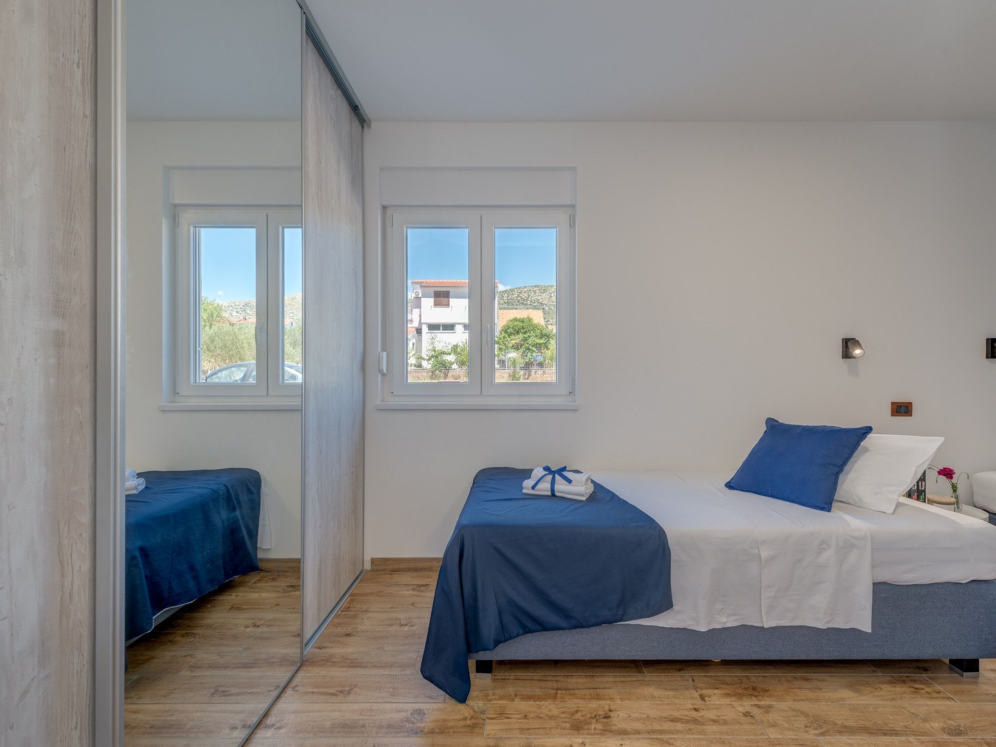 Stilvolle Wohnung Sun mit Jacuzzi-Image-tags.info