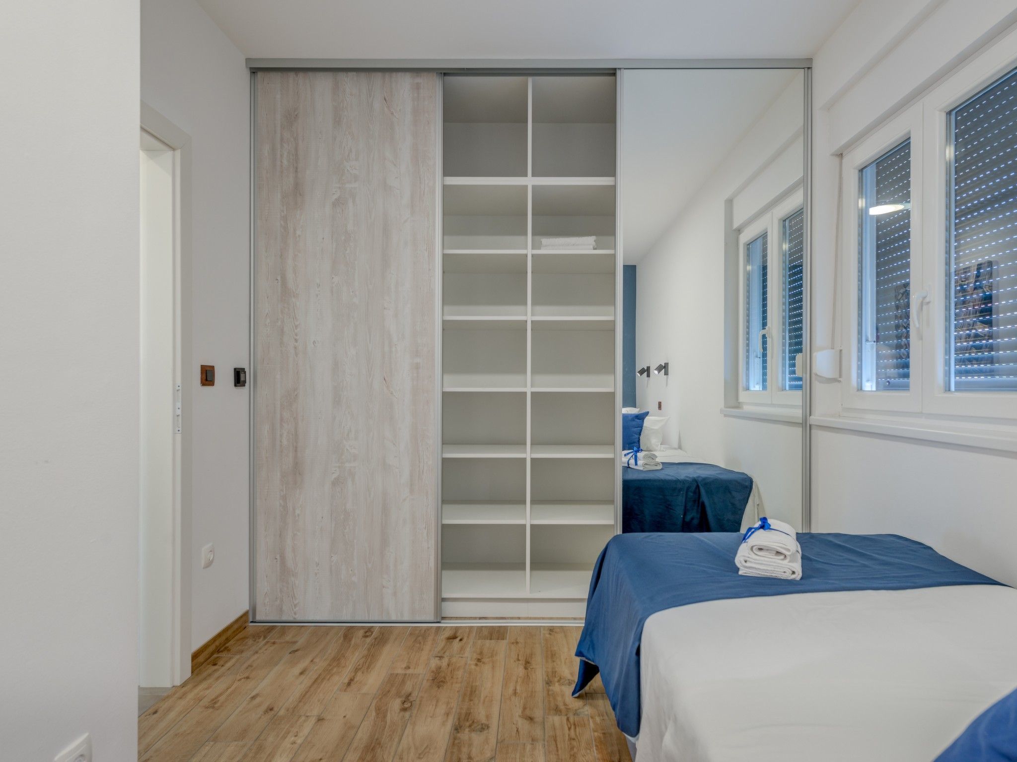 Stilvolle Wohnung Sun mit Jacuzzi-Image-tags.info