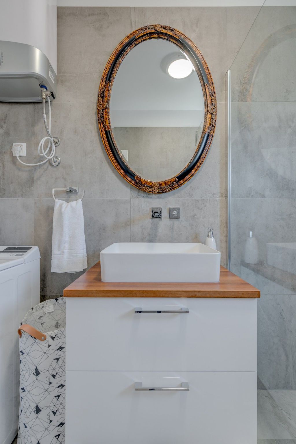 Stilvolle Wohnung Sun mit Jacuzzi-Image-tags.info