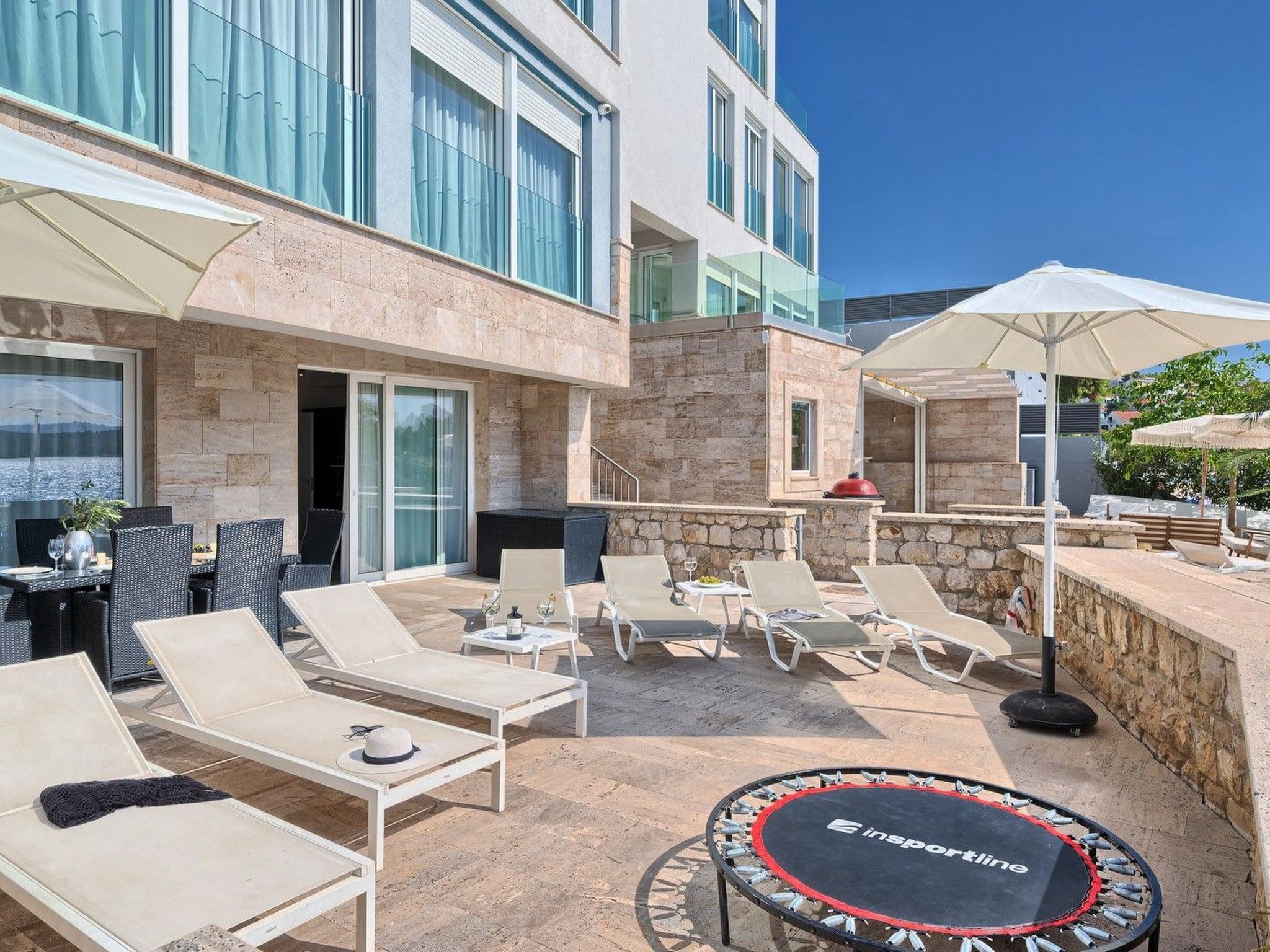 Luxuriöse Fünf-Sterne-Ferienvilla Astra Azzurra-Image-tags.info