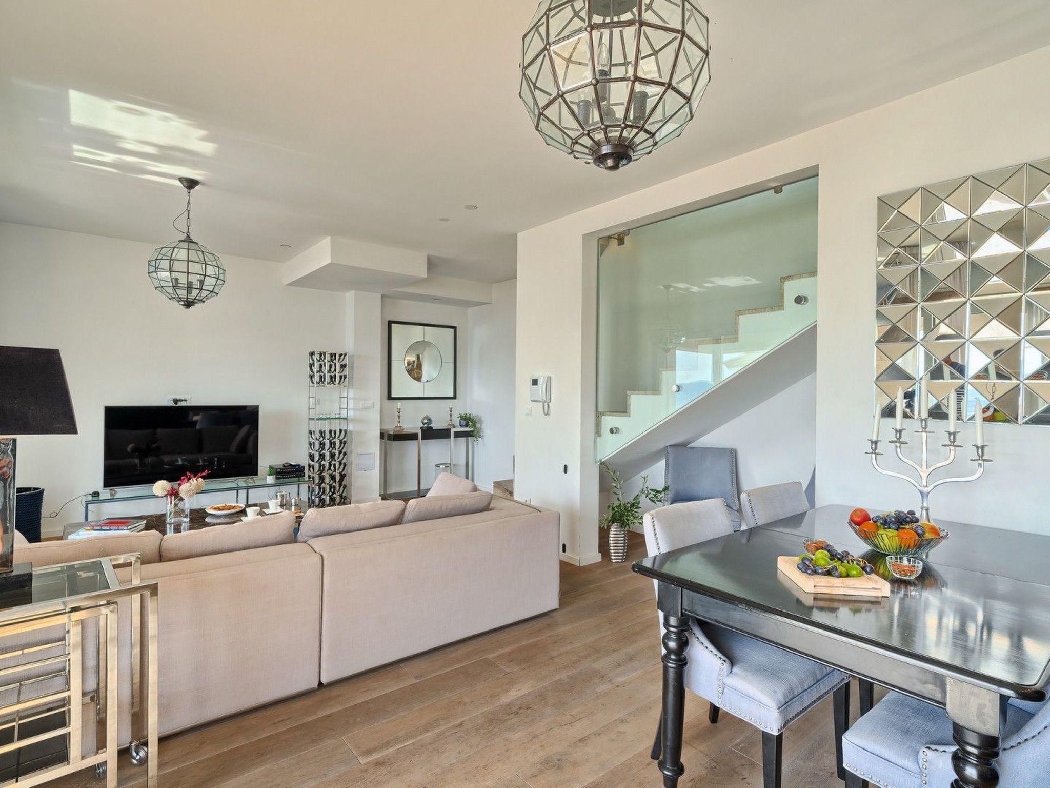 Luxuriöse Fünf-Sterne-Ferienvilla Astra Azzurra-Dedans