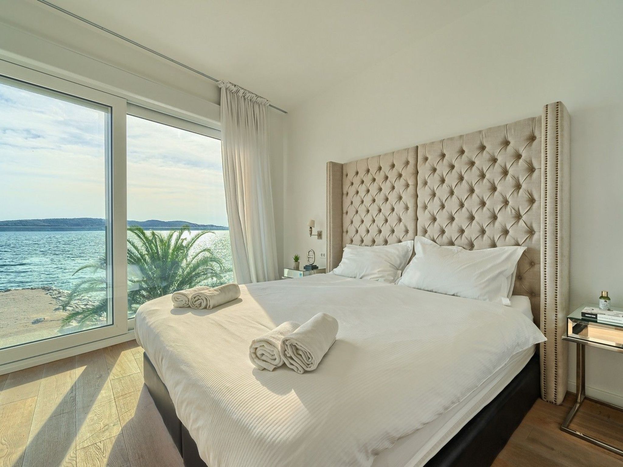 Luxuriöse Fünf-Sterne-Ferienvilla Astra Azzurra-Dedans