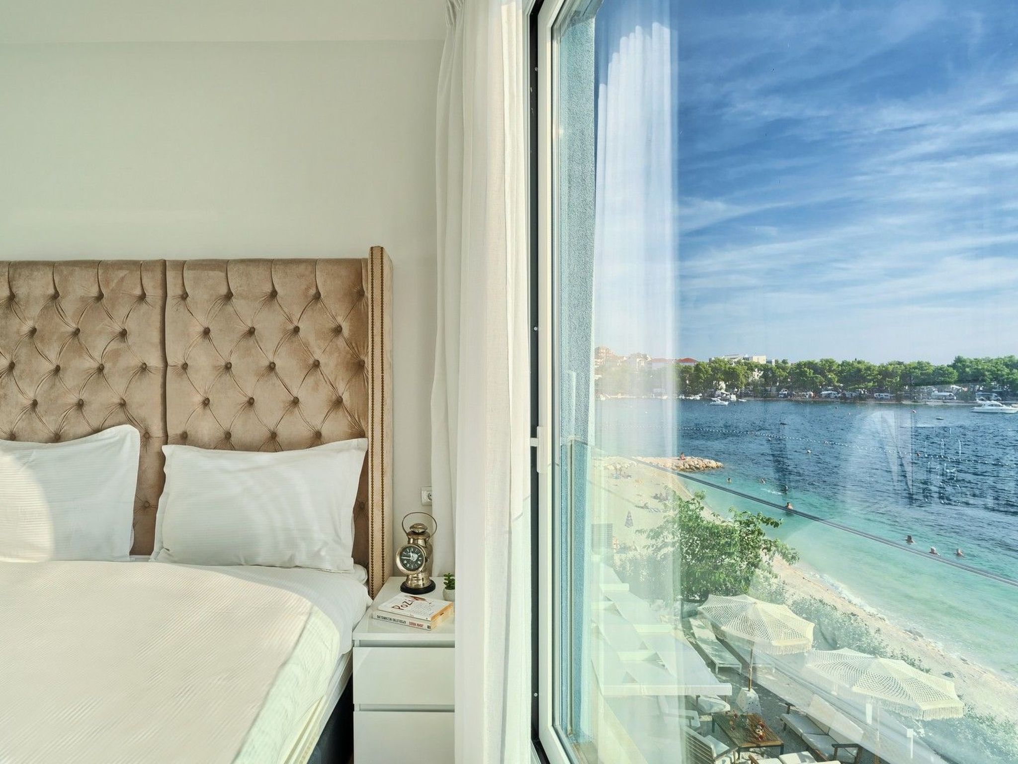 Luxuriöse Fünf-Sterne-Ferienvilla Astra Azzurra-Dedans