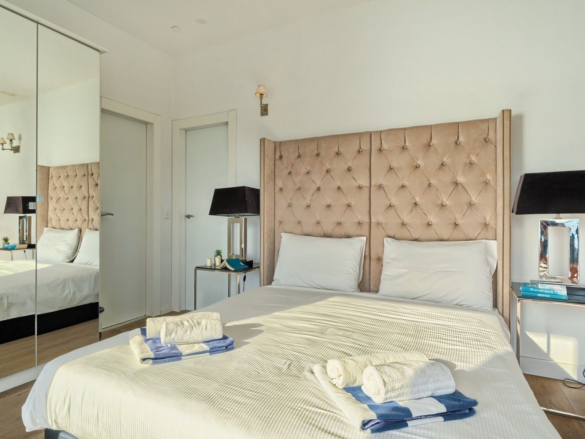 Luxuriöse Fünf-Sterne-Ferienvilla Astra Azzurra-Dedans