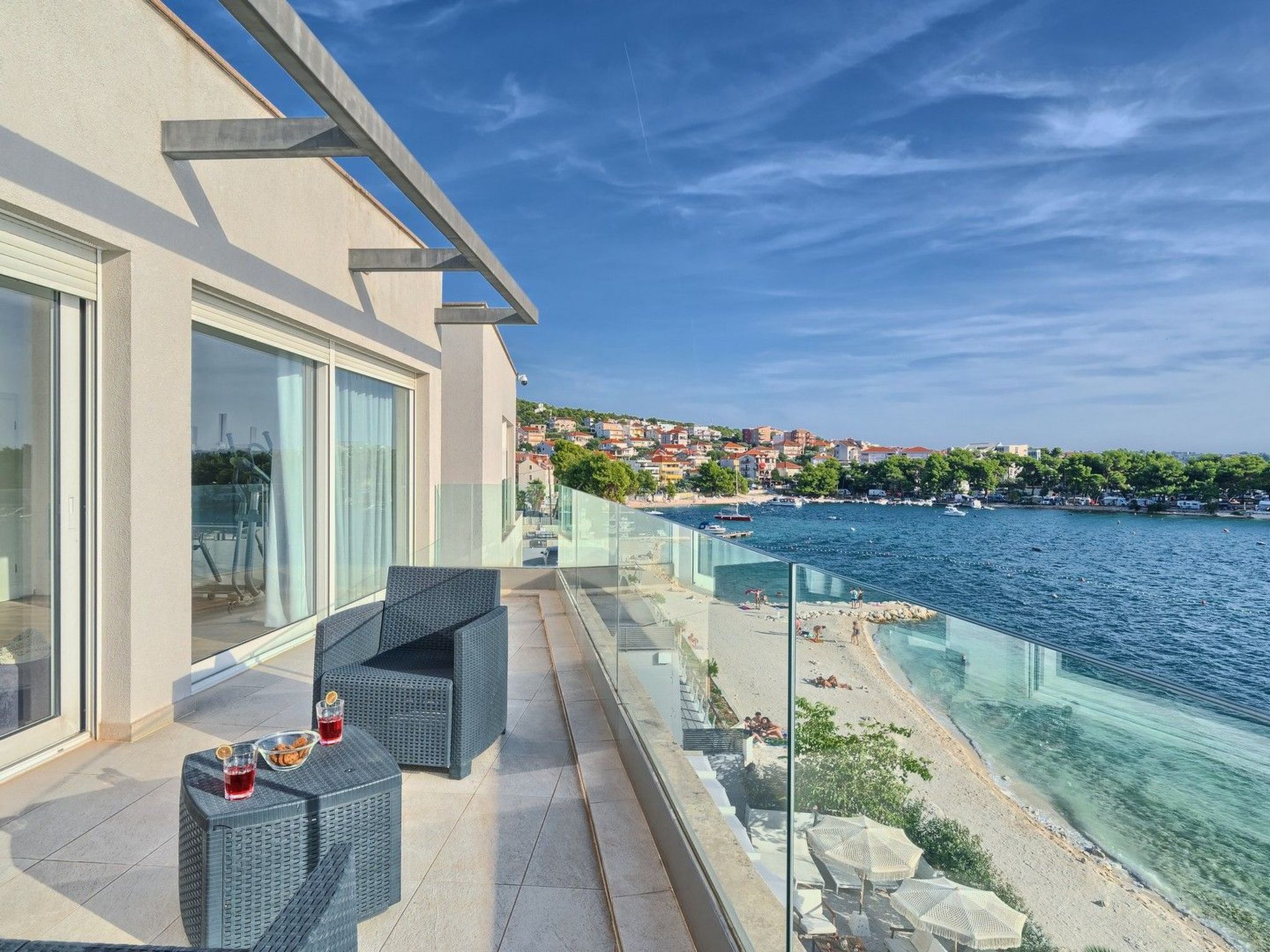 Luxuriöse Fünf-Sterne-Ferienvilla Astra Azzurra-Image-tags.info