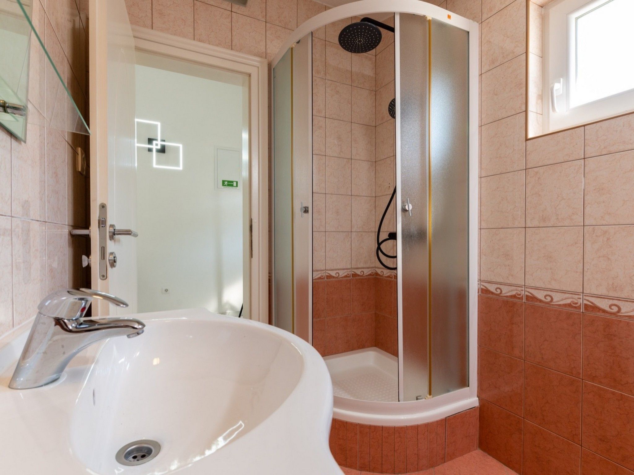 Moderne Ferienwohnung Zen 2-Image-tags.info