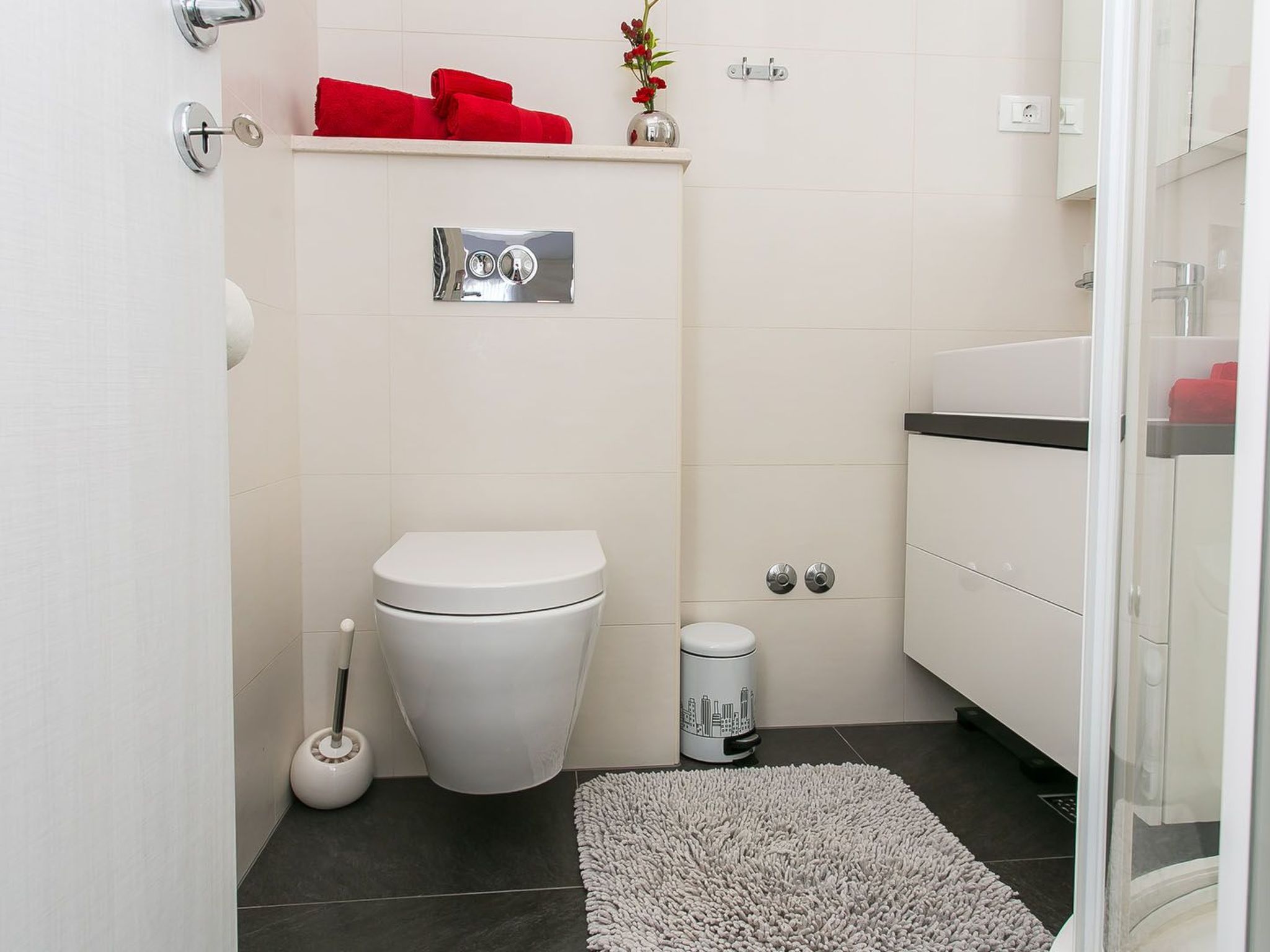 Wohnung "Irena III" mit Blick auf das Wasser-Drinnen