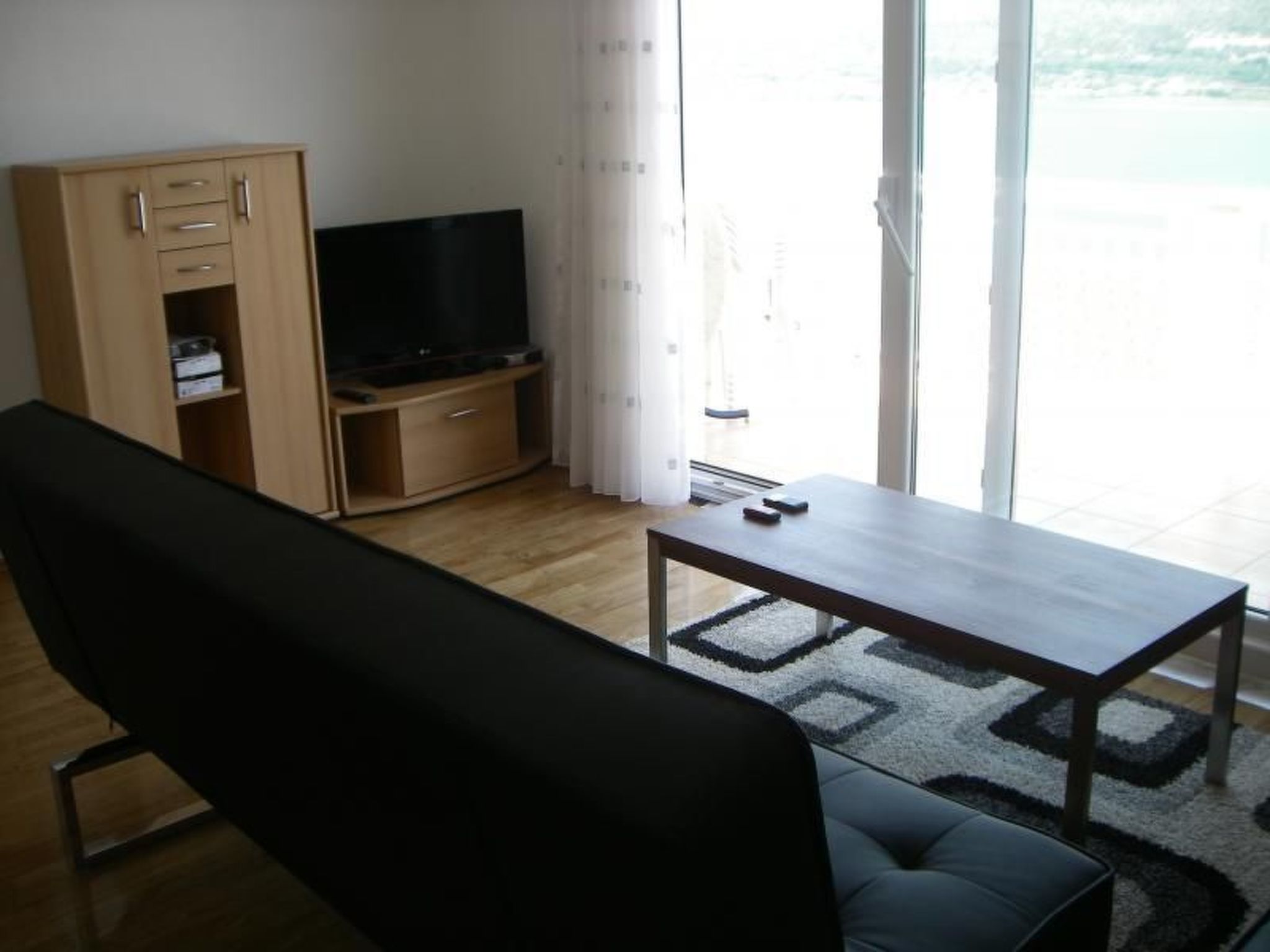 Im 2. Stock mit Balkon und Meerblick-Image-tags.info