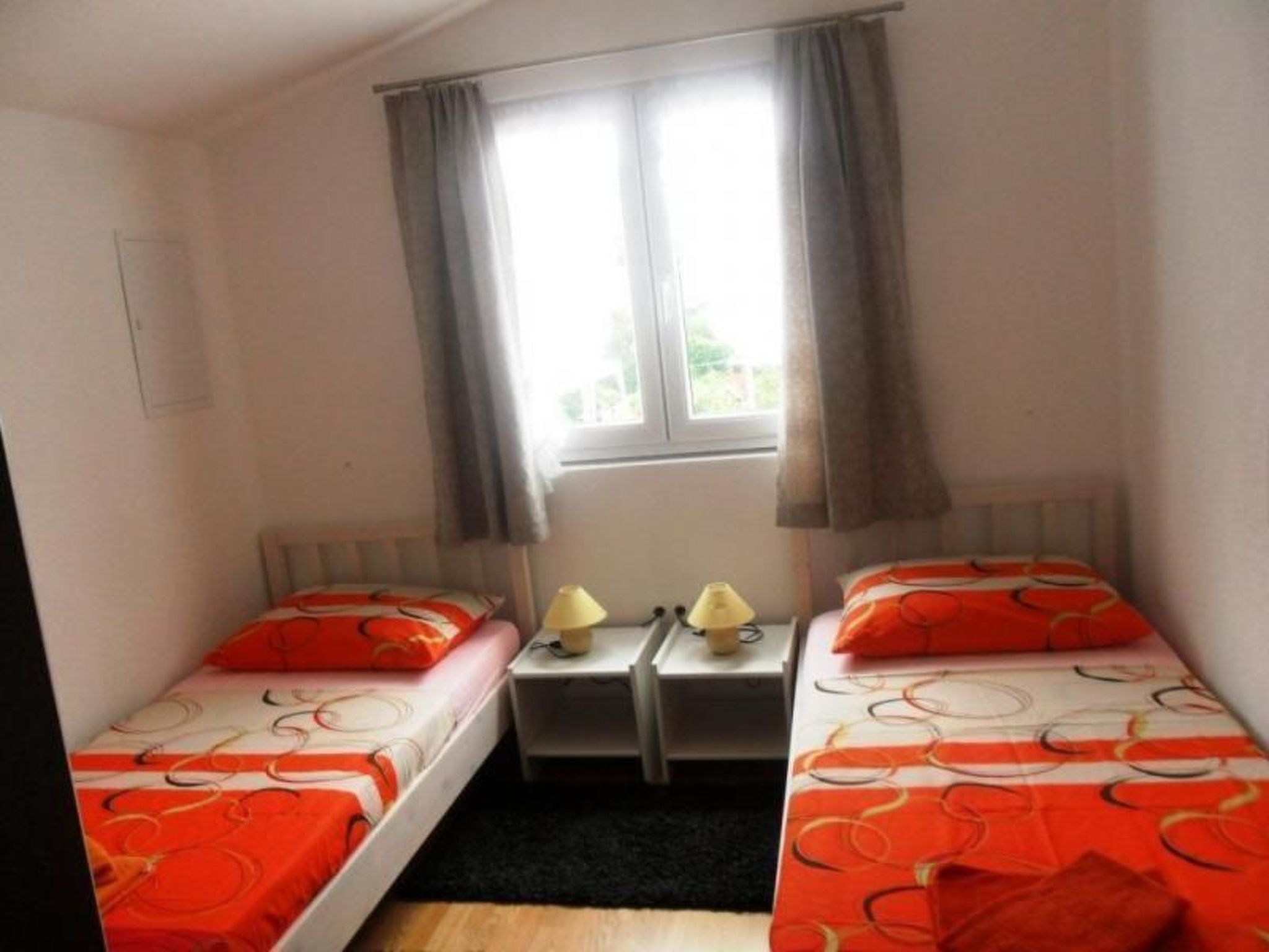 Im 2. Stock mit Balkon und Meerblick-Image-tags.info