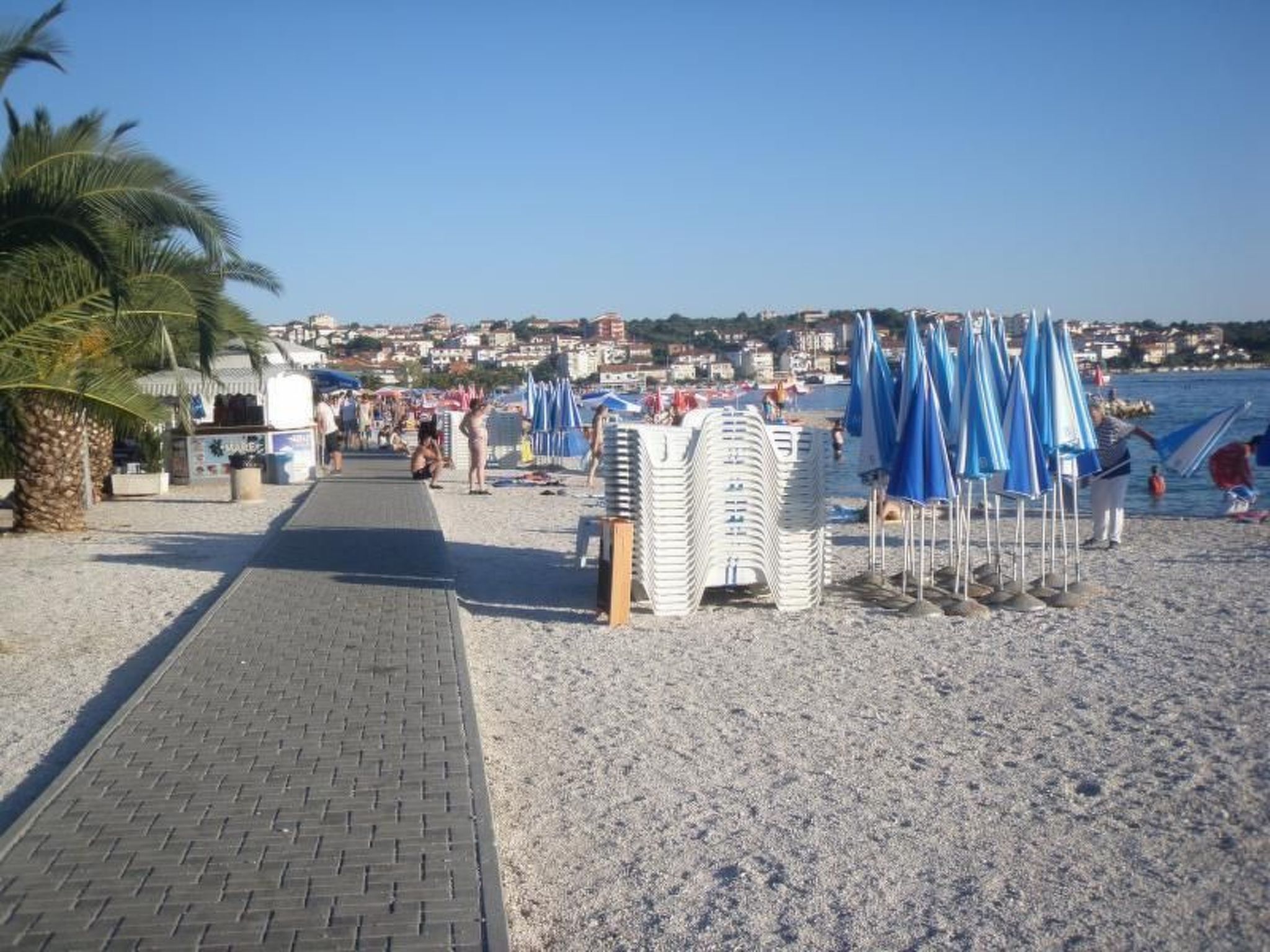 Nahe der Altstadt mit Meerblick-Dehors