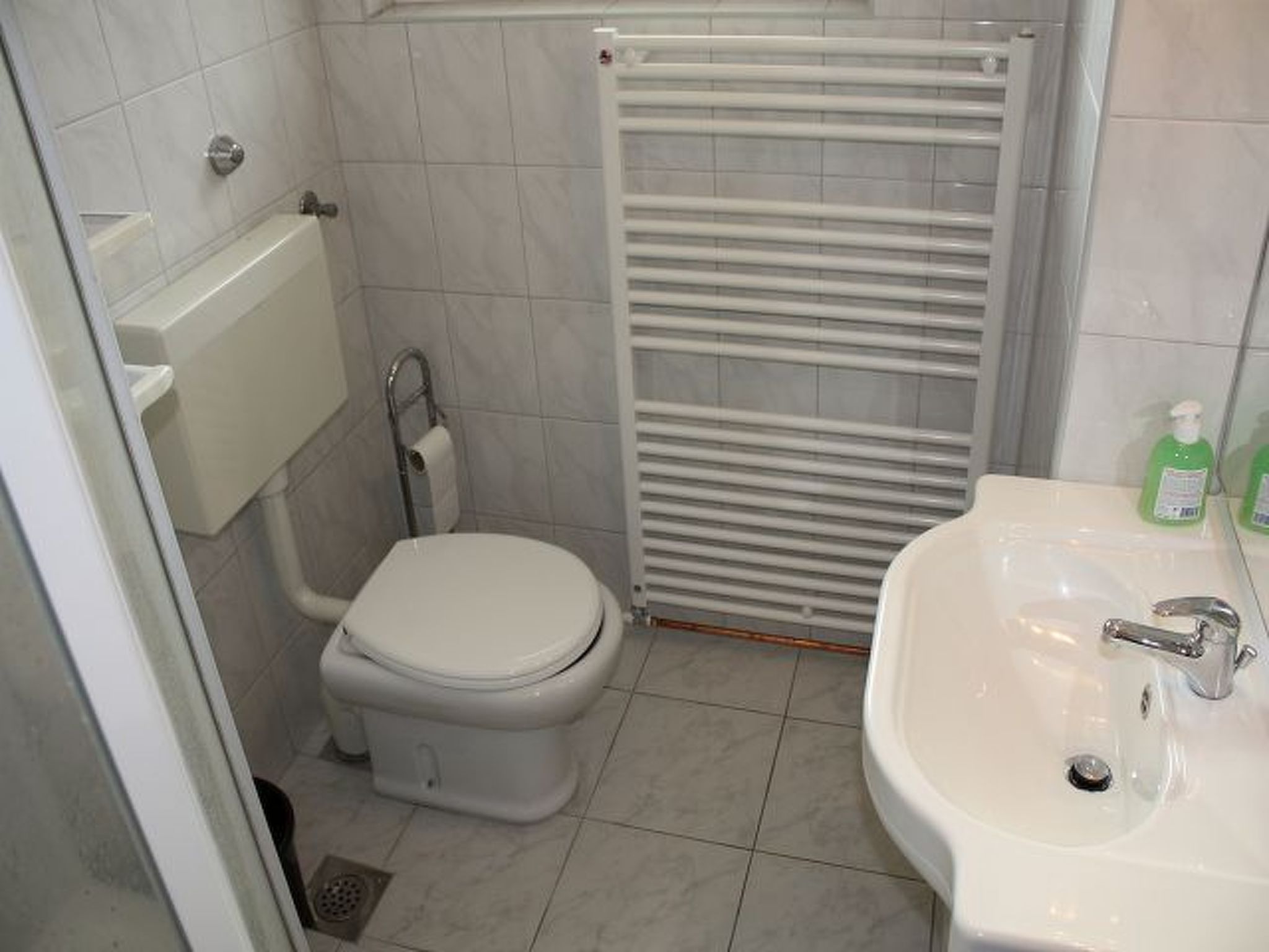 Gemütliche Wohnung in Seget Donji mit Grill und Garten-Image-tags.info